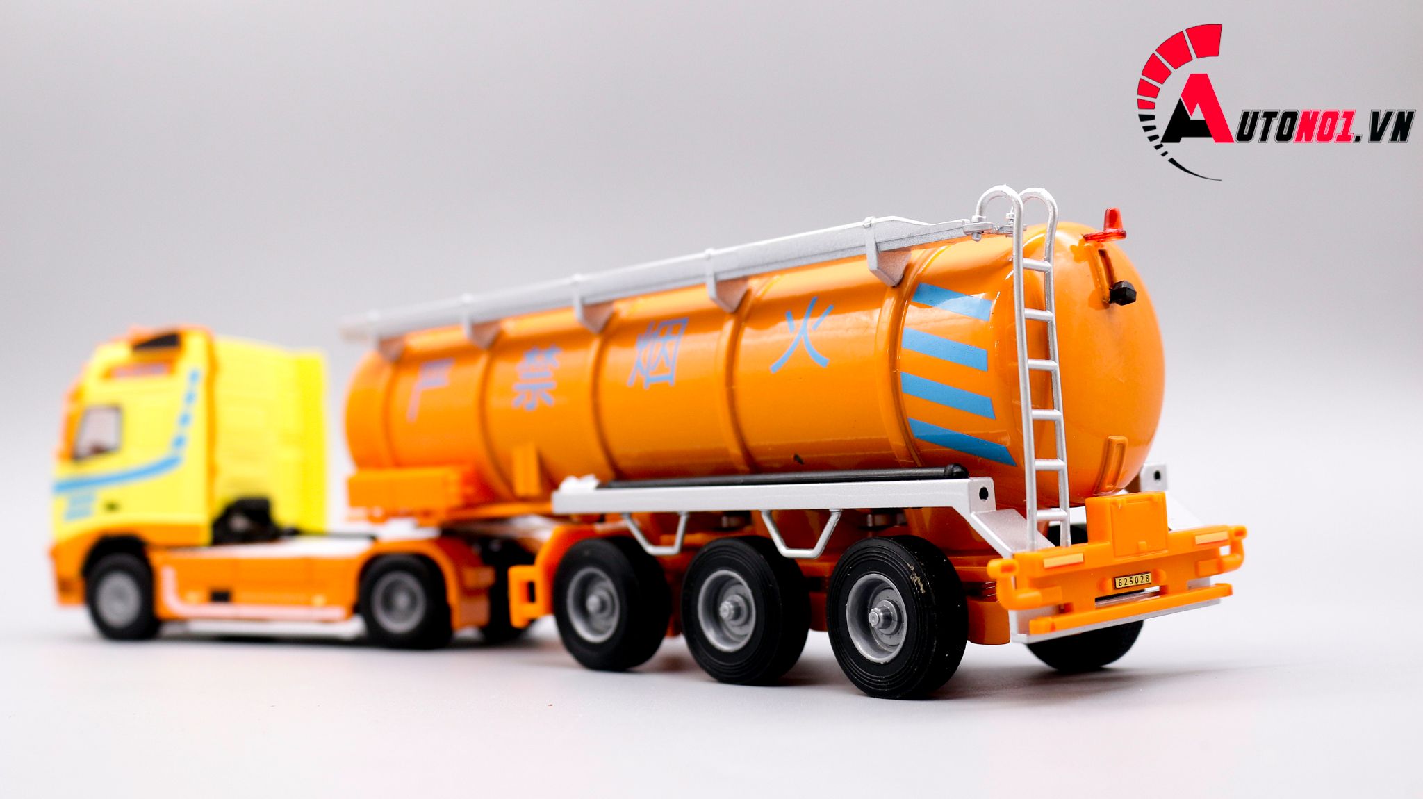  Mô hình xe chở dầu orange 1:50 kaidiwei 7632 