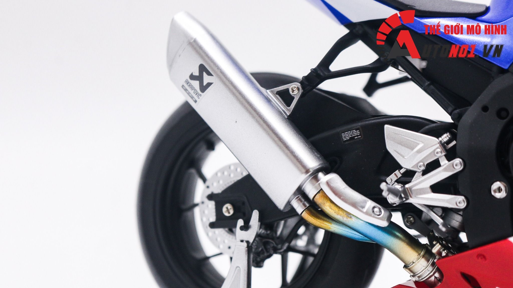  Mô hình xe cao cấp Honda CBR1000RR F.C.D TSR France 2020 1:12 Tamiya D097D 