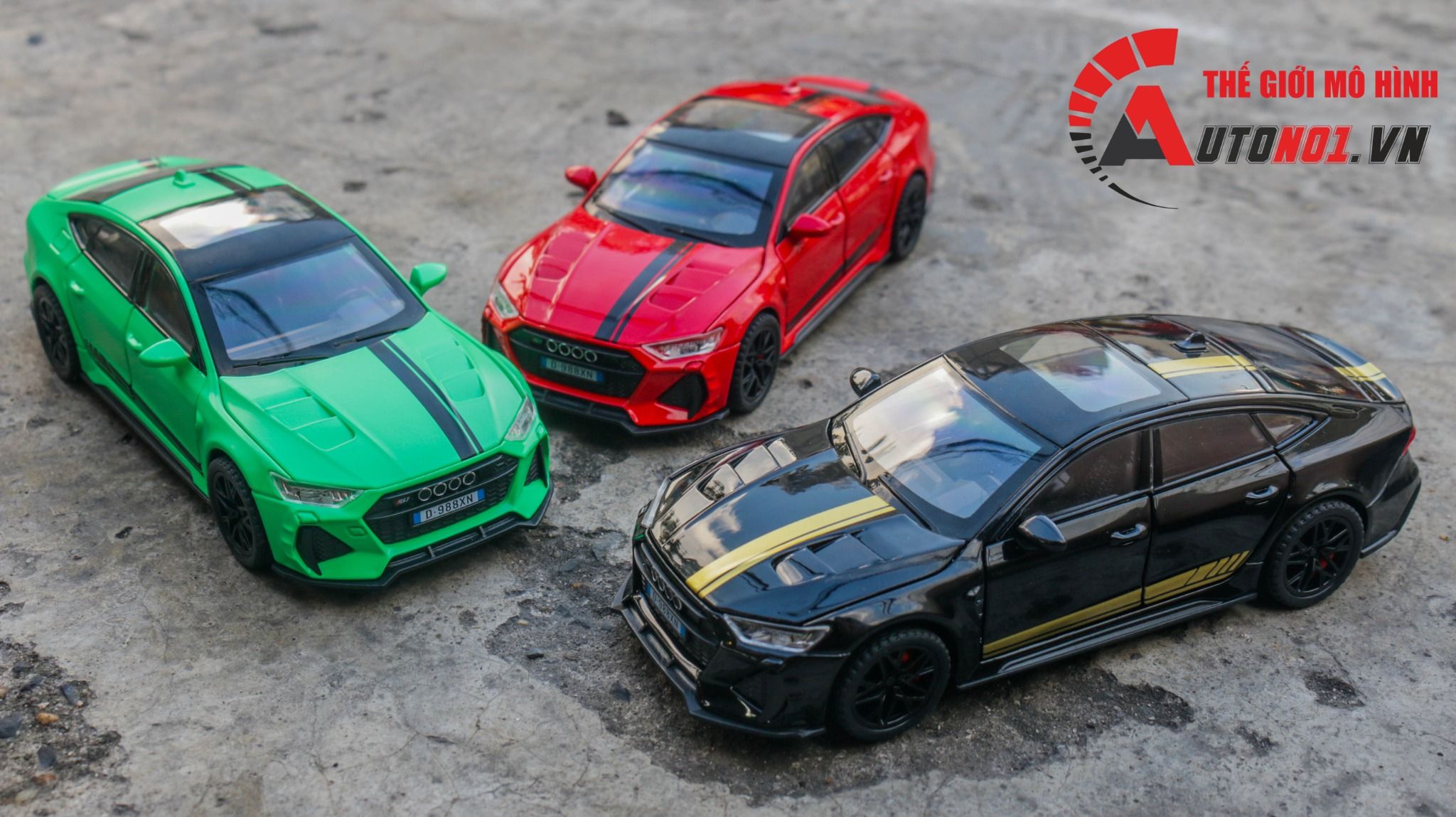 Mô hình xe xe Audi RS7 full open - full kính - có đèn - âm thanh tỉ lệ 1:32 Alloy Model OT481
