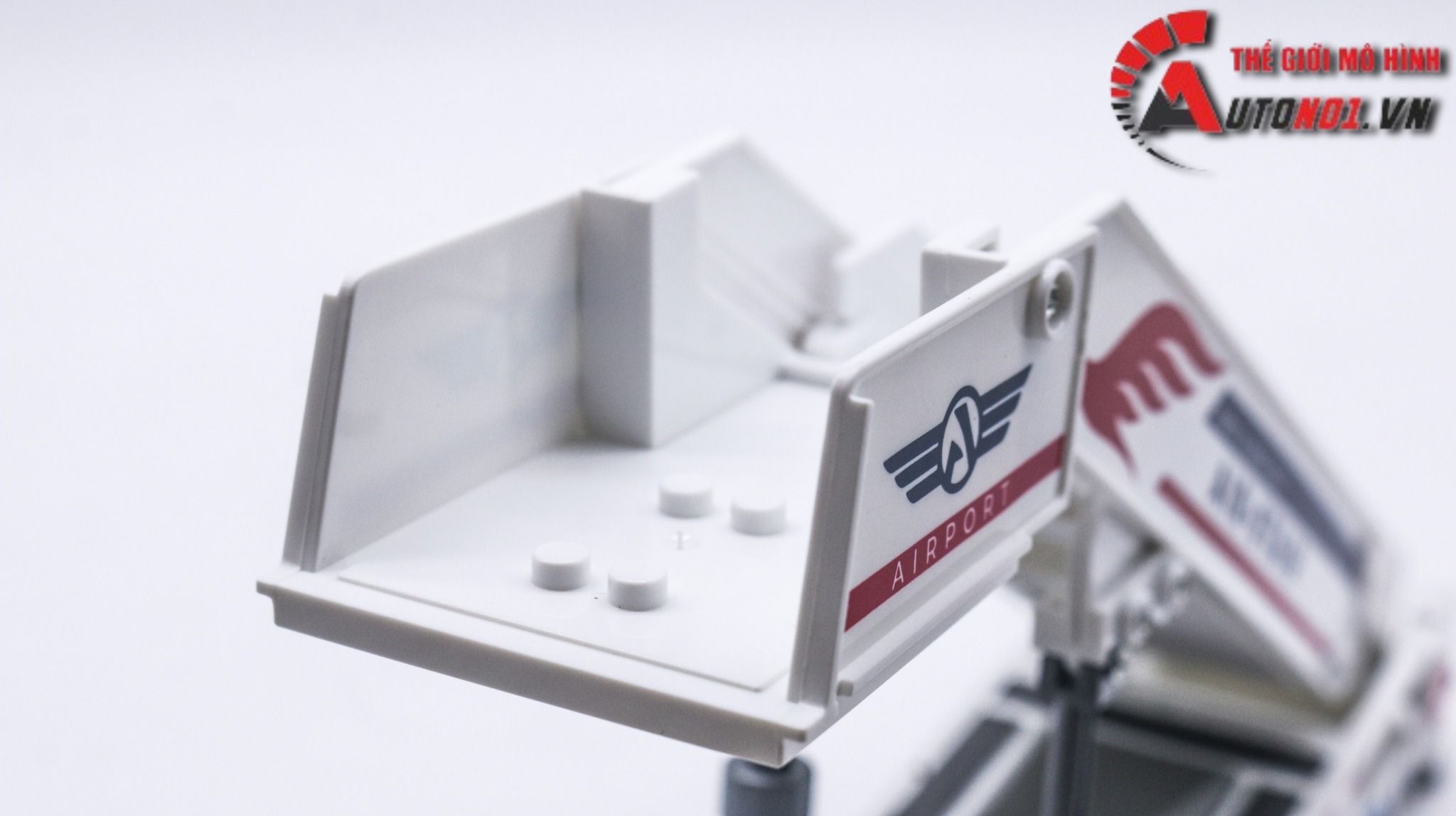 Mô hình xe thang trượt sân bay có âm thanh - đèn tỉ lệ 1:32 Ty model OT488