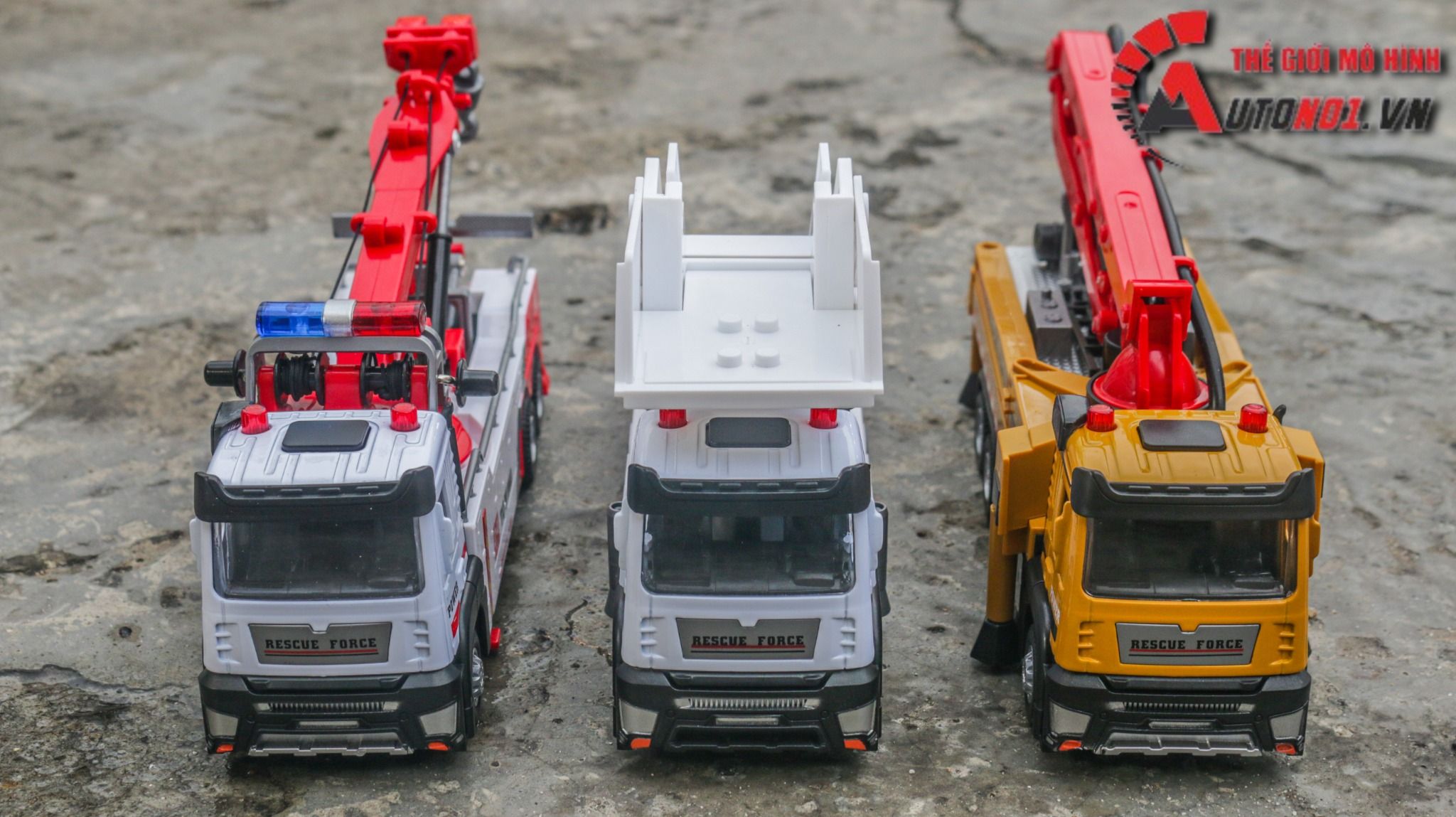 Mô hình xe thang trượt sân bay có âm thanh - đèn tỉ lệ 1:32 Ty model OT488