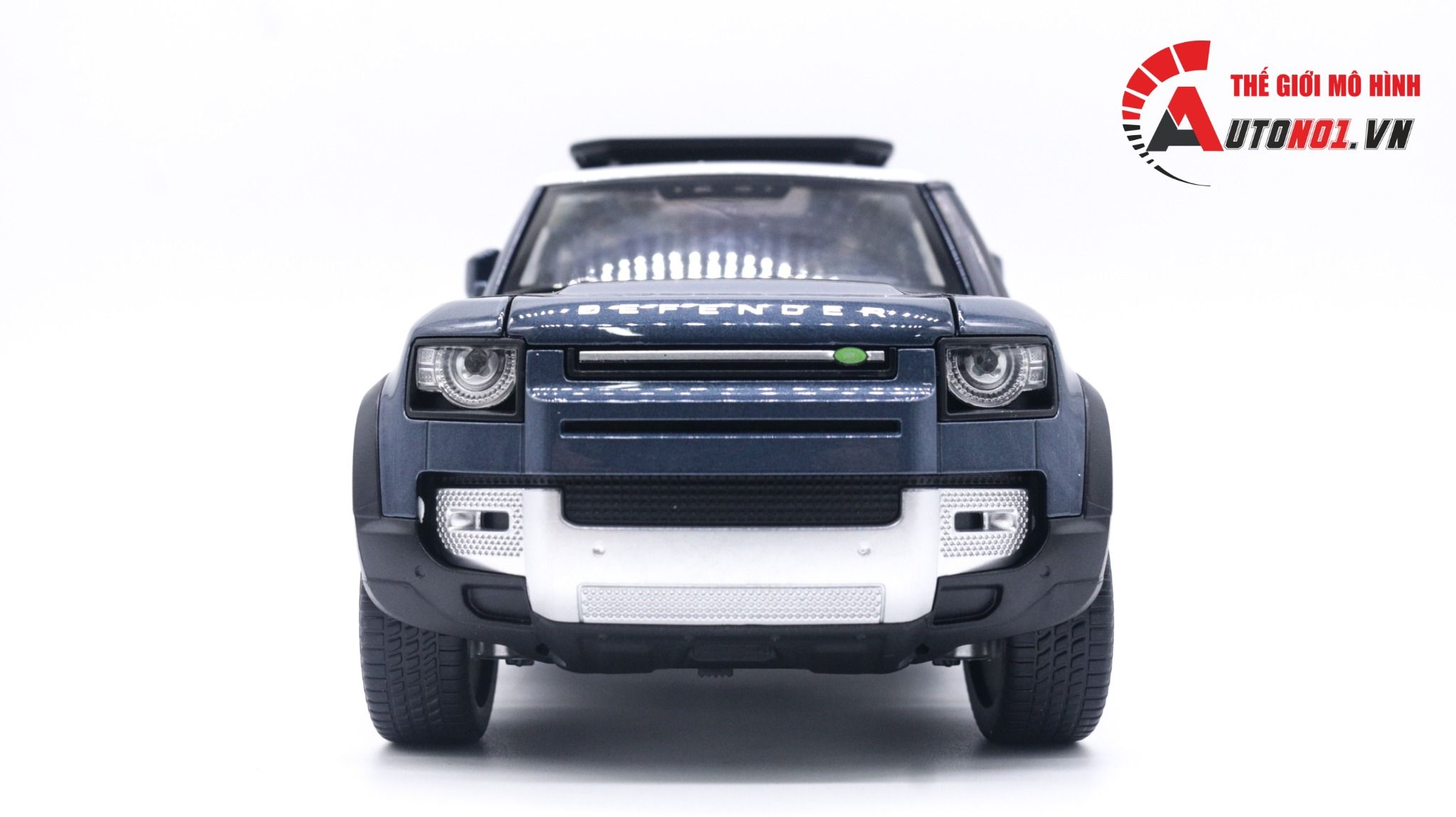 Mô hình xe Land Rover Defender 110 Full open - full kính - đánh lái được - có đèn - âm thanh tỉ lệ 1:18 Alloy Model OT047