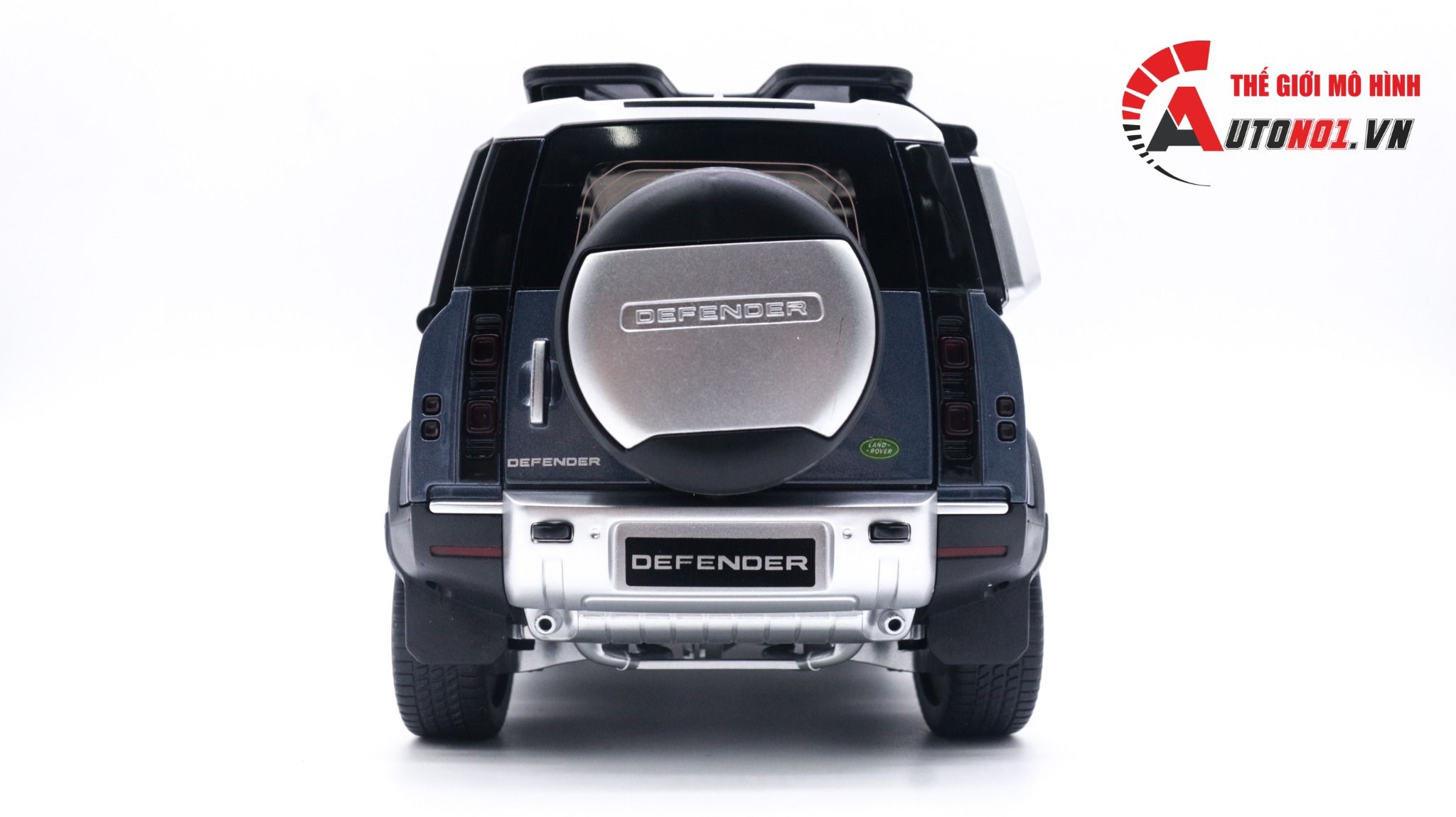 Mô hình xe Land Rover Defender 110 Full open - full kính - đánh lái được - có đèn - âm thanh tỉ lệ 1:18 Alloy Model OT047