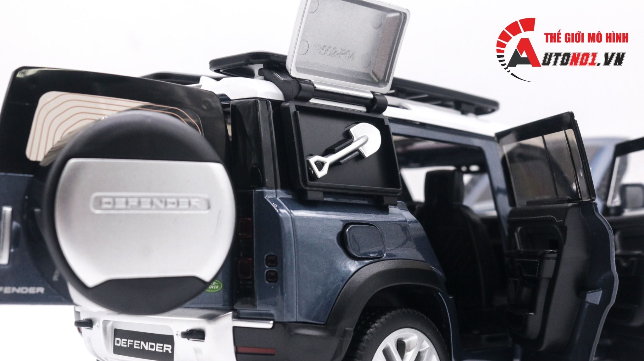 Mô hình xe Land Rover Defender 110 Full open - full kính - đánh lái được - có đèn - âm thanh tỉ lệ 1:18 Alloy Model OT047