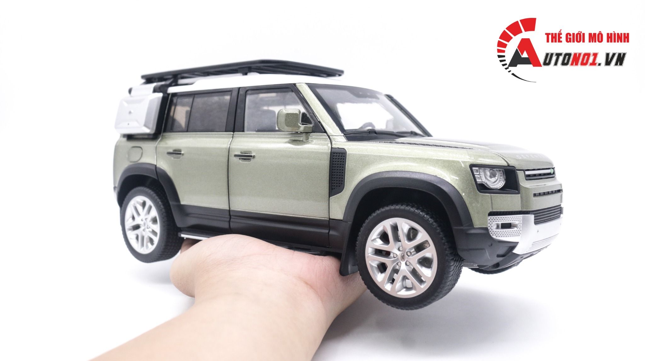 Mô hình xe Land Rover Defender 110 Full open - full kính - đánh lái được - có đèn - âm thanh tỉ lệ 1:18 Alloy Model OT047