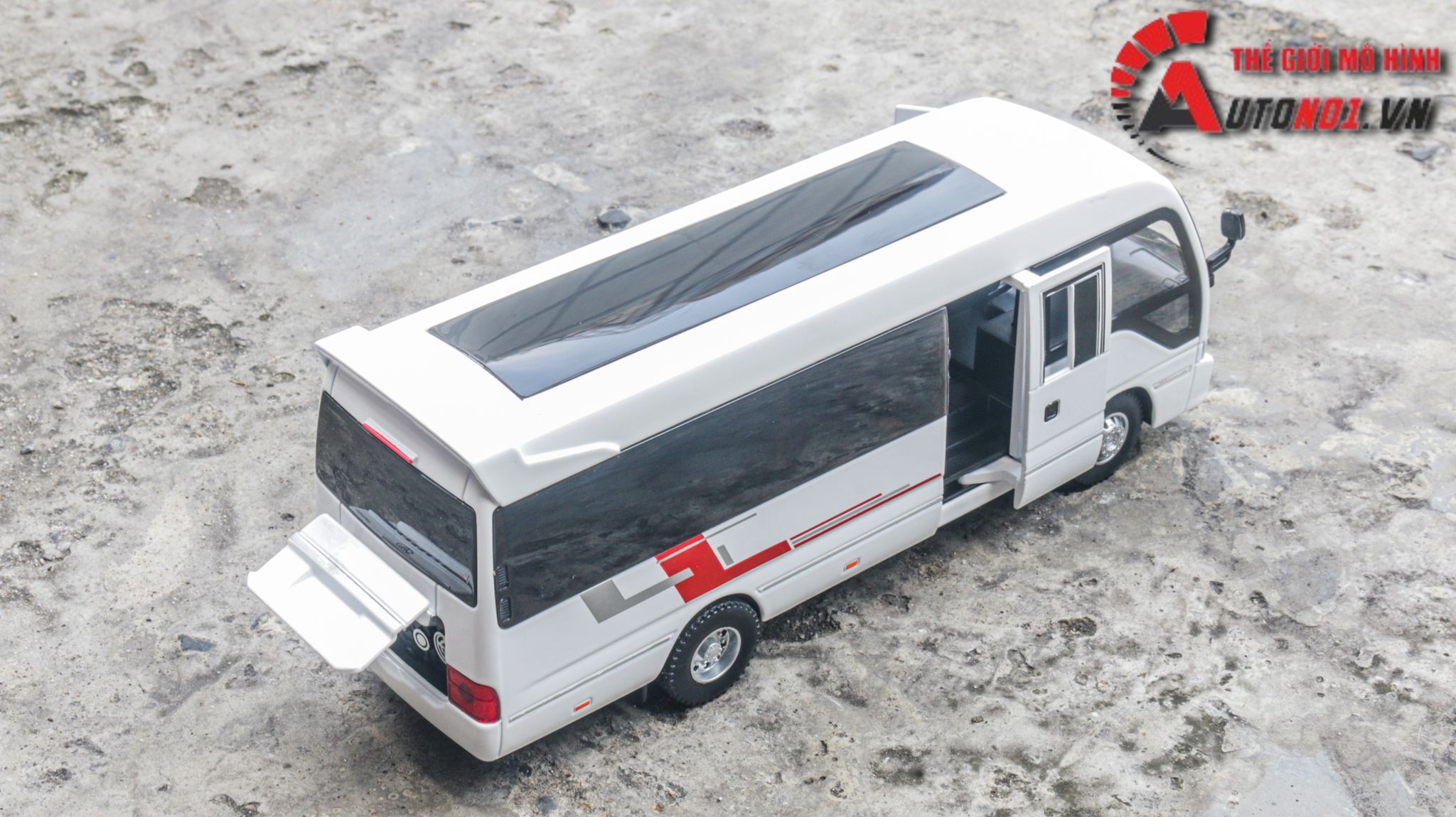 Mô hình xe Toyota Coaster Bus full open - có đèn - âm thanh tỉ lệ 1:32 Alloy Model OT508