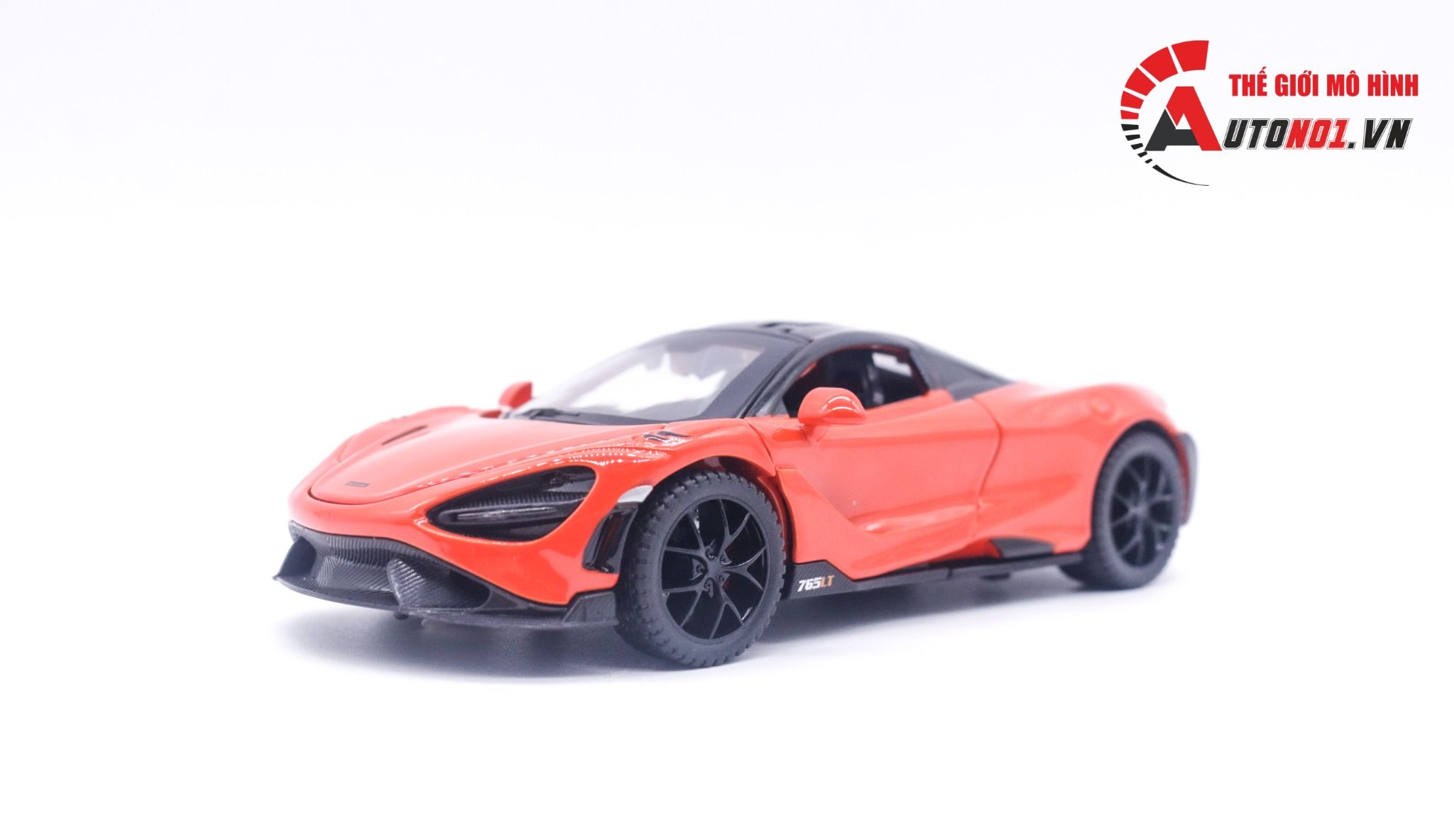 Mô hình xe ô tô Mclaren 765lt kèm hộp mica tỉ lệ 1:32 Alloy model OT051