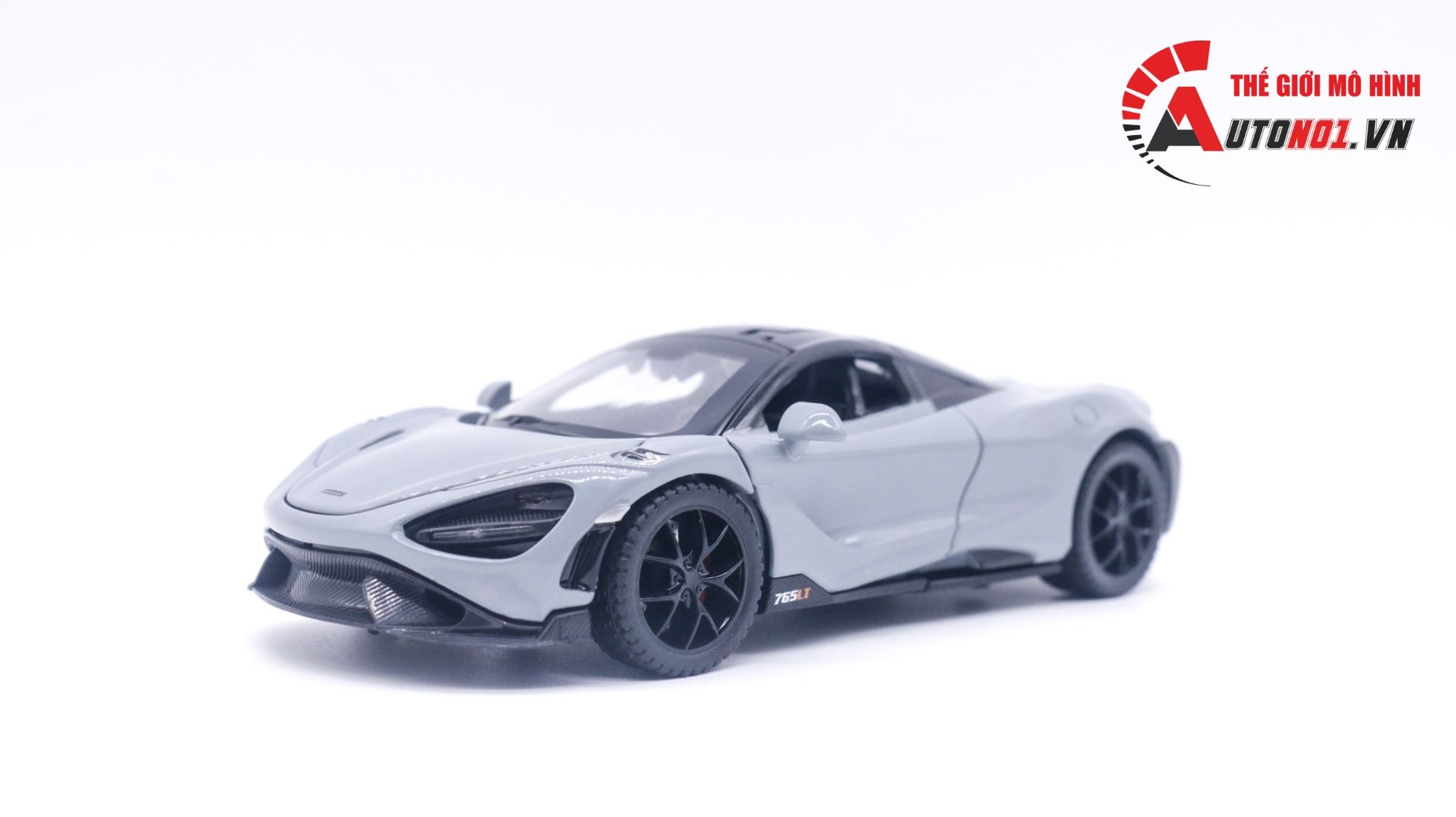 Mô hình xe ô tô Mclaren 765lt kèm hộp mica tỉ lệ 1:32 Alloy model OT051