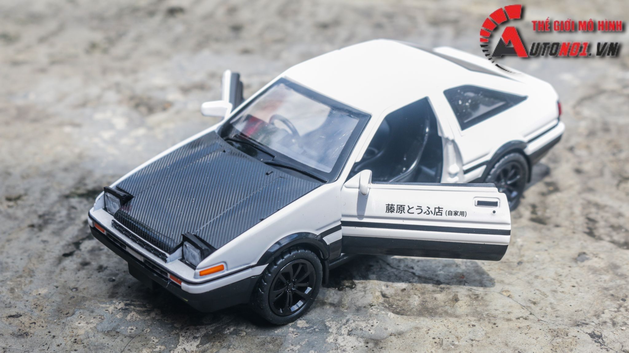 Mô hình xe ô tô Toyota AE86 có đế mở 2 cửa - có đèn - âm thanh tỉ lệ 1:36 Jiaye Model OT519