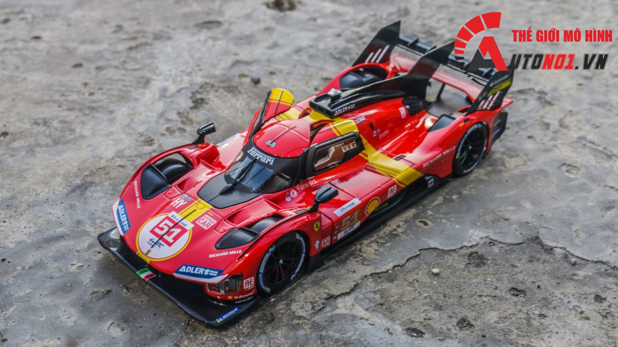 Mô hình xe Ferrari 499P 3.0L turbo V6 #51 team Ferrari Corse 24h Le Mans 2023 tỉ lệ 1:24 Bburago 18-26309 OT467