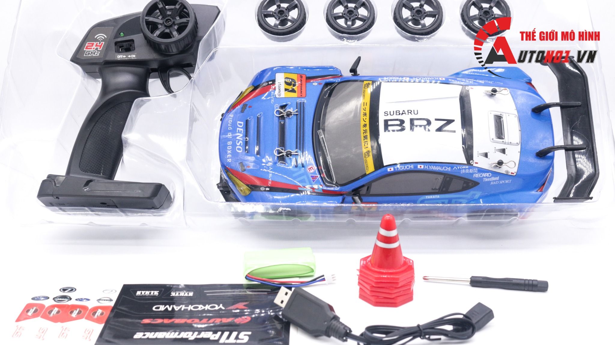 Xe điều khiển drift 2 cầu bản nâng cấp có điều tốc, có đèn, bánh drift subaru denso model 2023 pin 7.4v 30km/h DK013