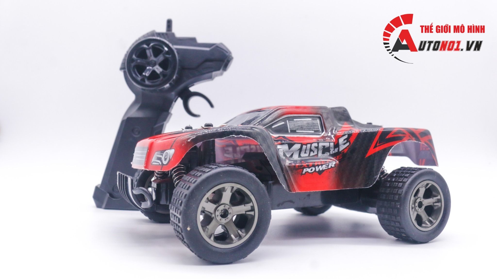 Mô hình xe điều khiển địa hình Muscle Extreme power red tỉ lệ 1:18 Deer man DK004