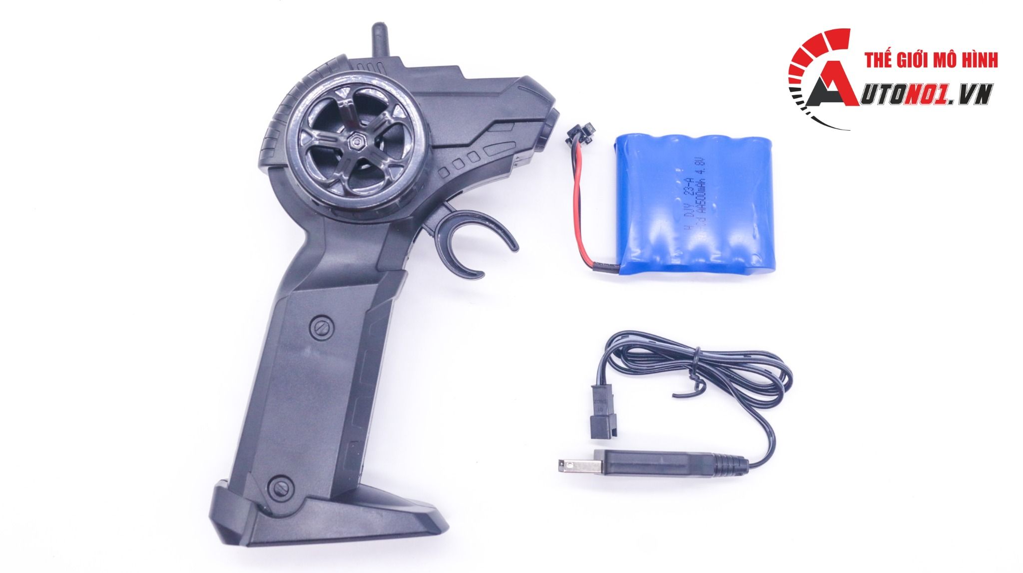 Mô hình xe điều khiển địa hình Muscle Extreme power red tỉ lệ 1:18 Deer man DK004