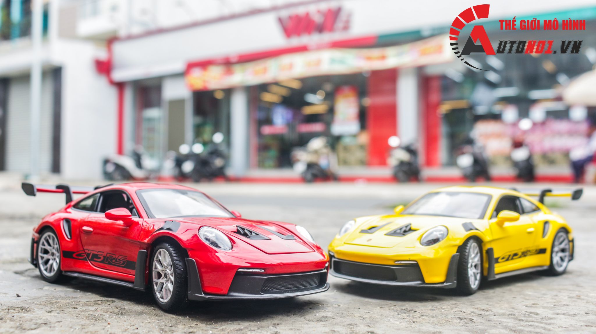 Mô hình xe Porsche 911 (992) GT3 RS tỉ lệ 1:24 Welly OT456