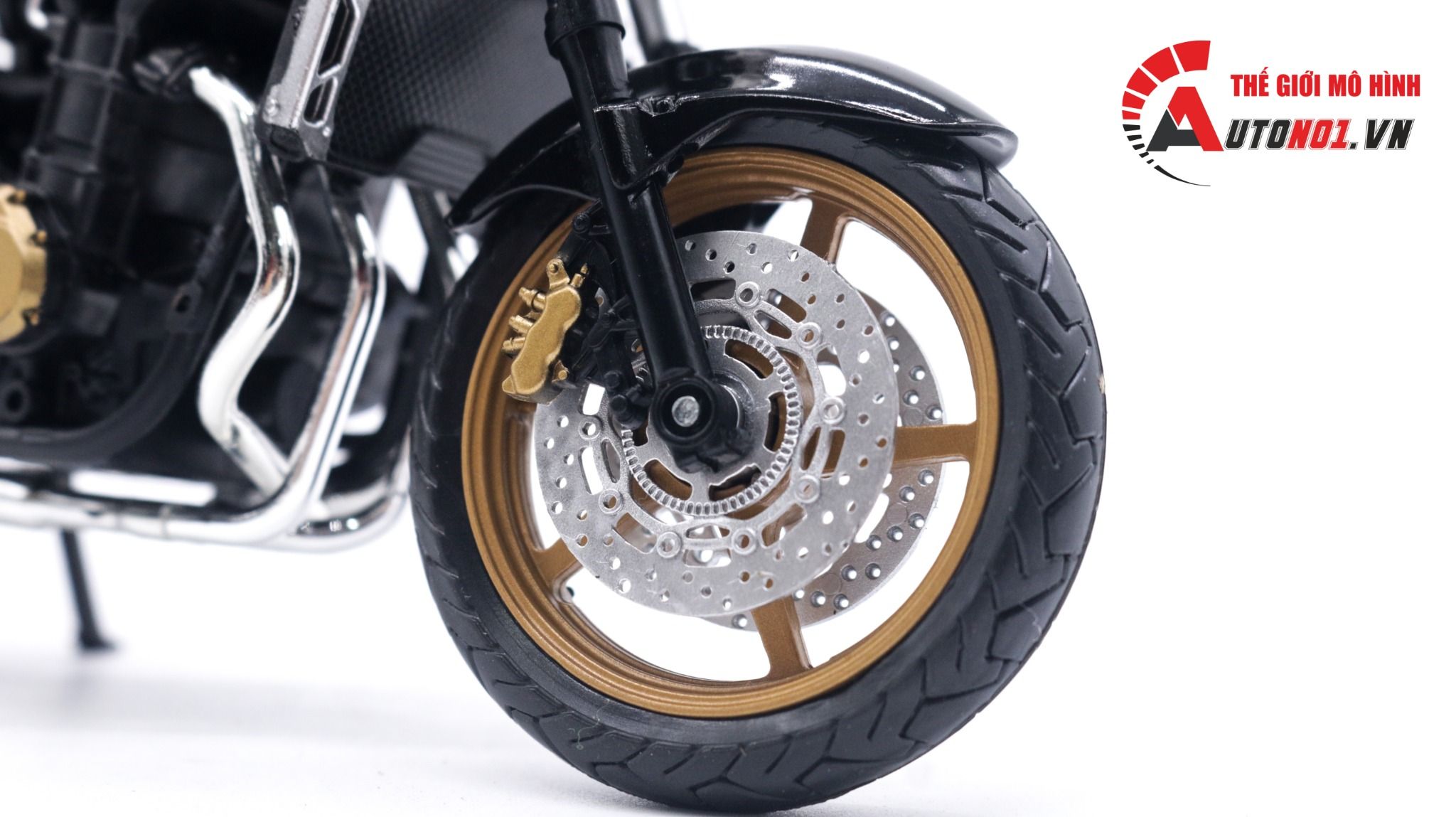 Mô hình xe Honda CB1300SF 1:12 Joycity/Automaxx 8154