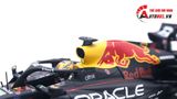  Mô hình xe đua F1 Oracle Red Bull racing 2022 RB18 hộp mica có figure 1:24 Bburago OT061 