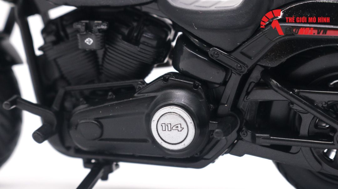 Mô hình Harley Davidson 2022 Fat Bob 114 black 1:18 Maisto 39360 MT020