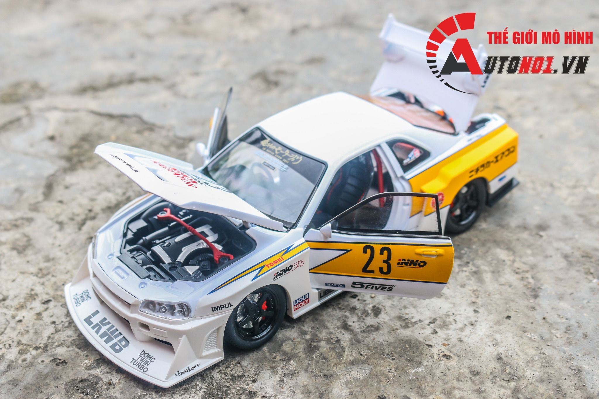 Mô hình xe Nissan S15 Skyline GTR LBWK full open - đánh lái - có đèn - âm thanh tỉ lệ 1:24 Jinlifang OT532