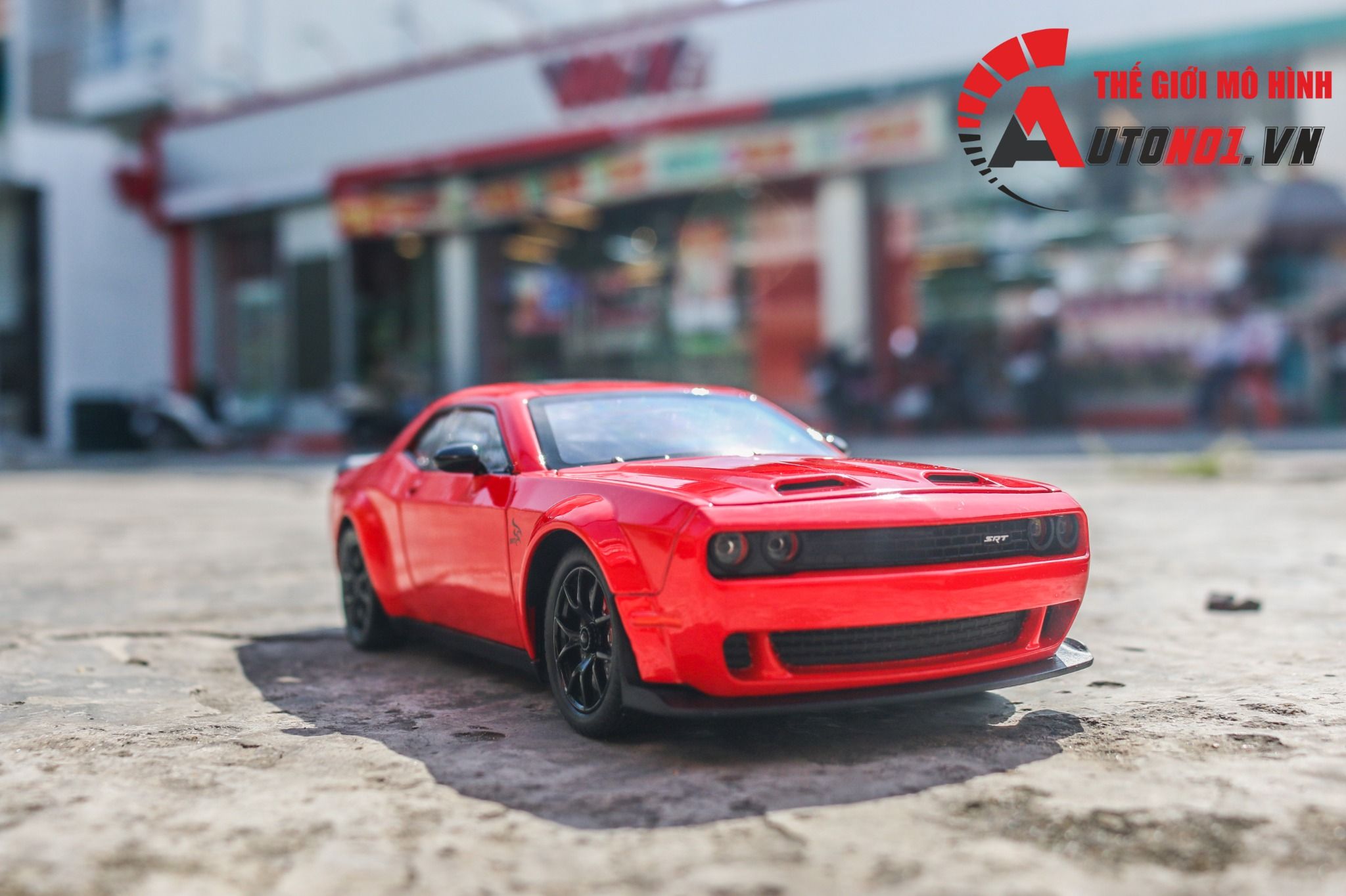 Mô hình xe Dodge Challenger SRT full open - có đèn - âm thanh tỉ lệ 1:24 Chezhi OT528