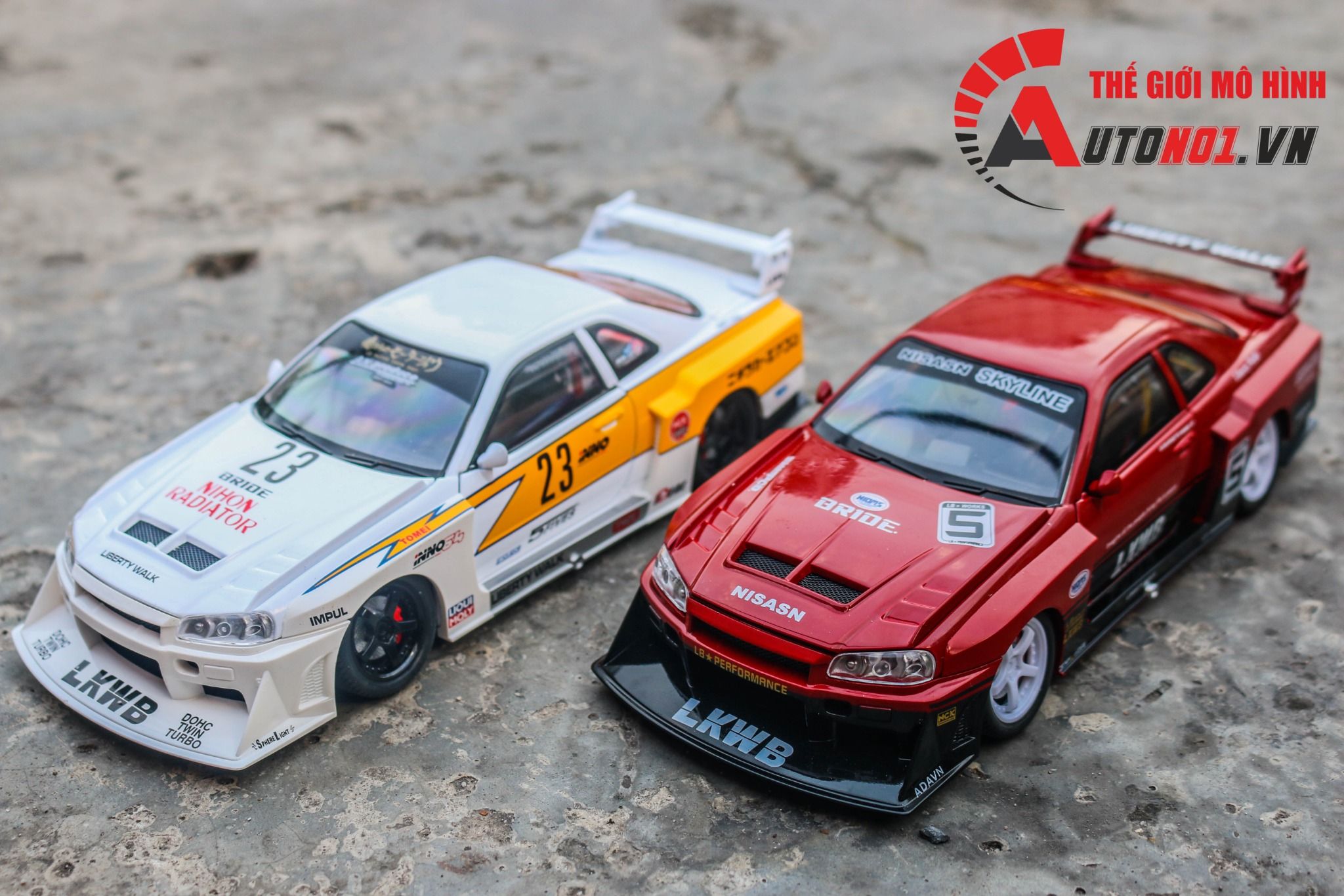 Mô hình xe Nissan S15 Skyline GTR LBWK full open - đánh lái - có đèn - âm thanh tỉ lệ 1:24 Jinlifang OT532