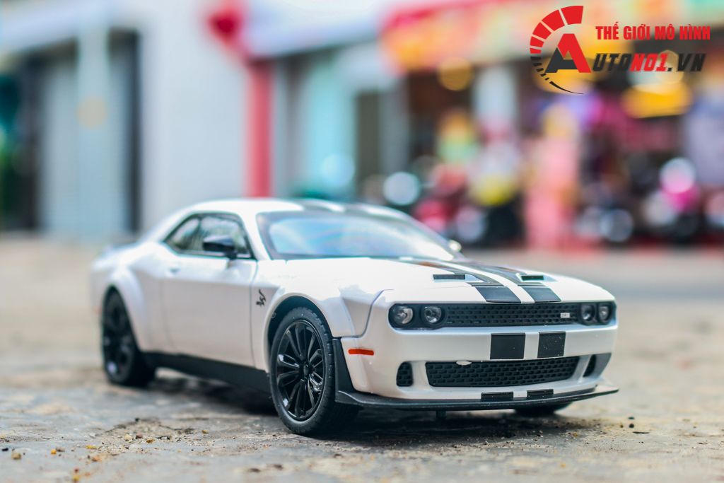 Mô hình xe Dodge Challenger Hellcat full open - có đèn - âm thanh tỉ lệ 1:22 Jiaye model OT584
