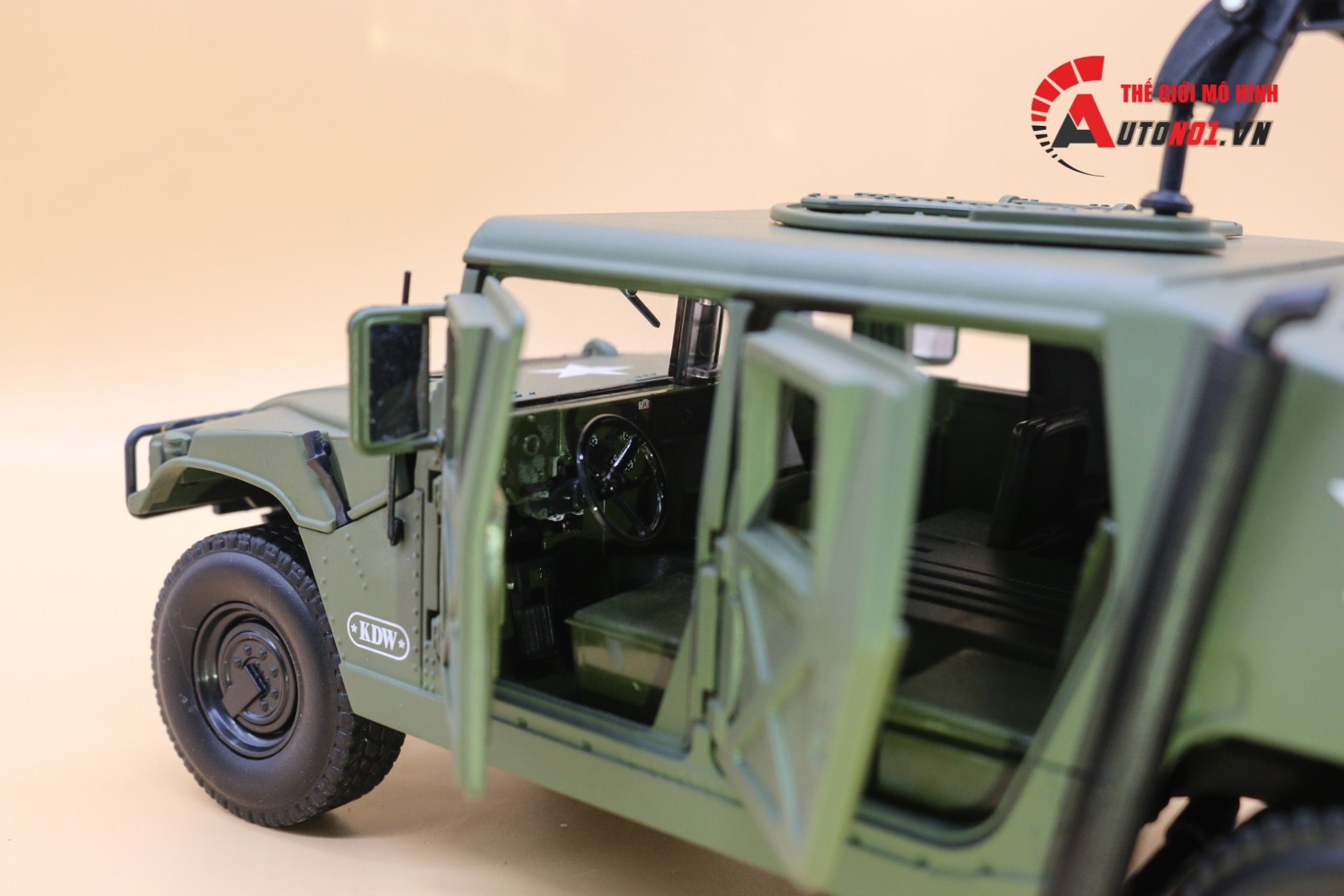 Mô hình xe bọc thép quân sự Hummer Humvee 1:18 Kaidiwei 1469
