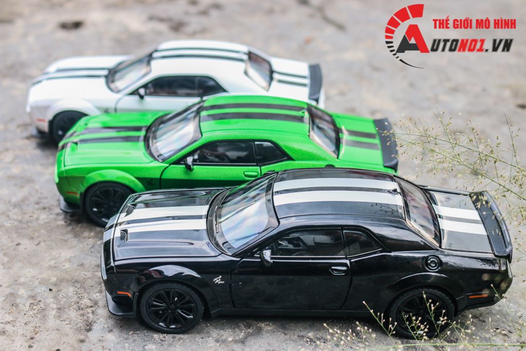 Mô hình xe Dodge Challenger Hellcat full open - có đèn - âm thanh tỉ lệ 1:22 Jiaye model OT584