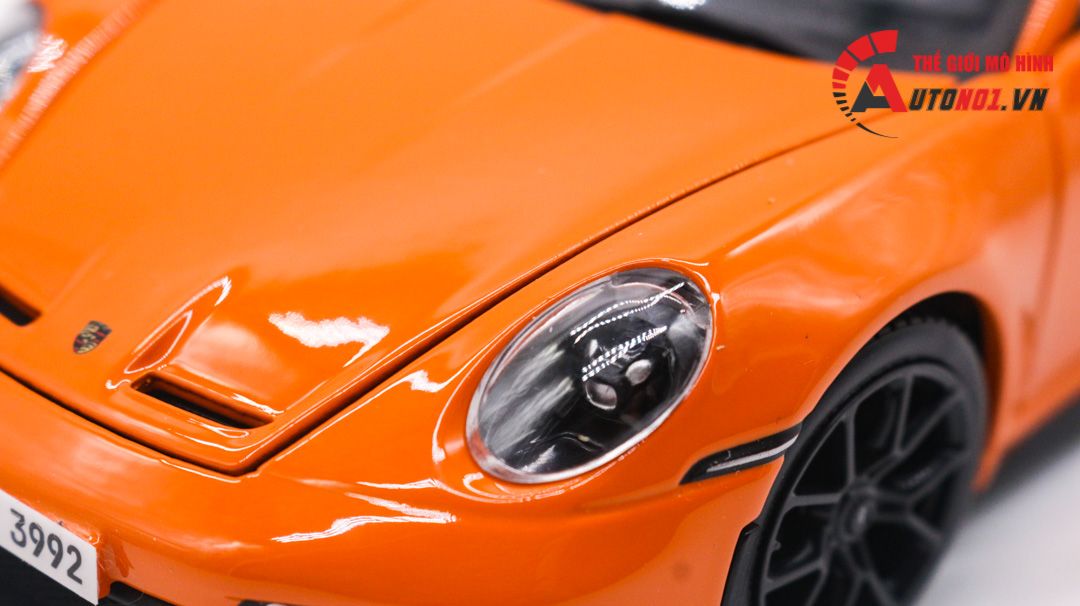 Mô hình xe Porsche 911 GT3 đánh lái được 1:24 Bburago 18-21104 GN OT059