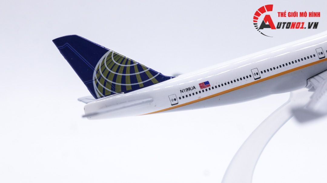 Mô hình máy bay United Airlines Boeing B747 16cm MB16017