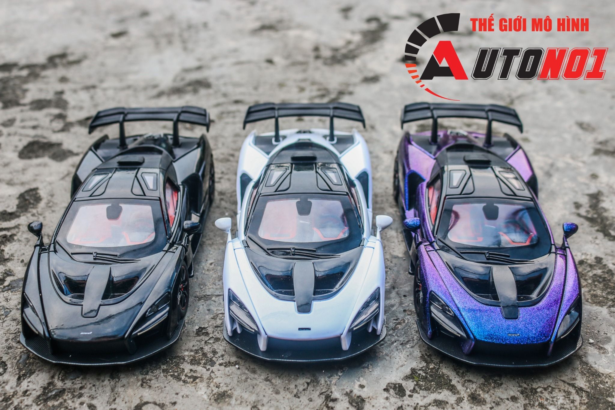Mô hình xe McLaren Senna full open - có đèn - âm thanh tỉ lệ 1:24 Chezhi OT24045