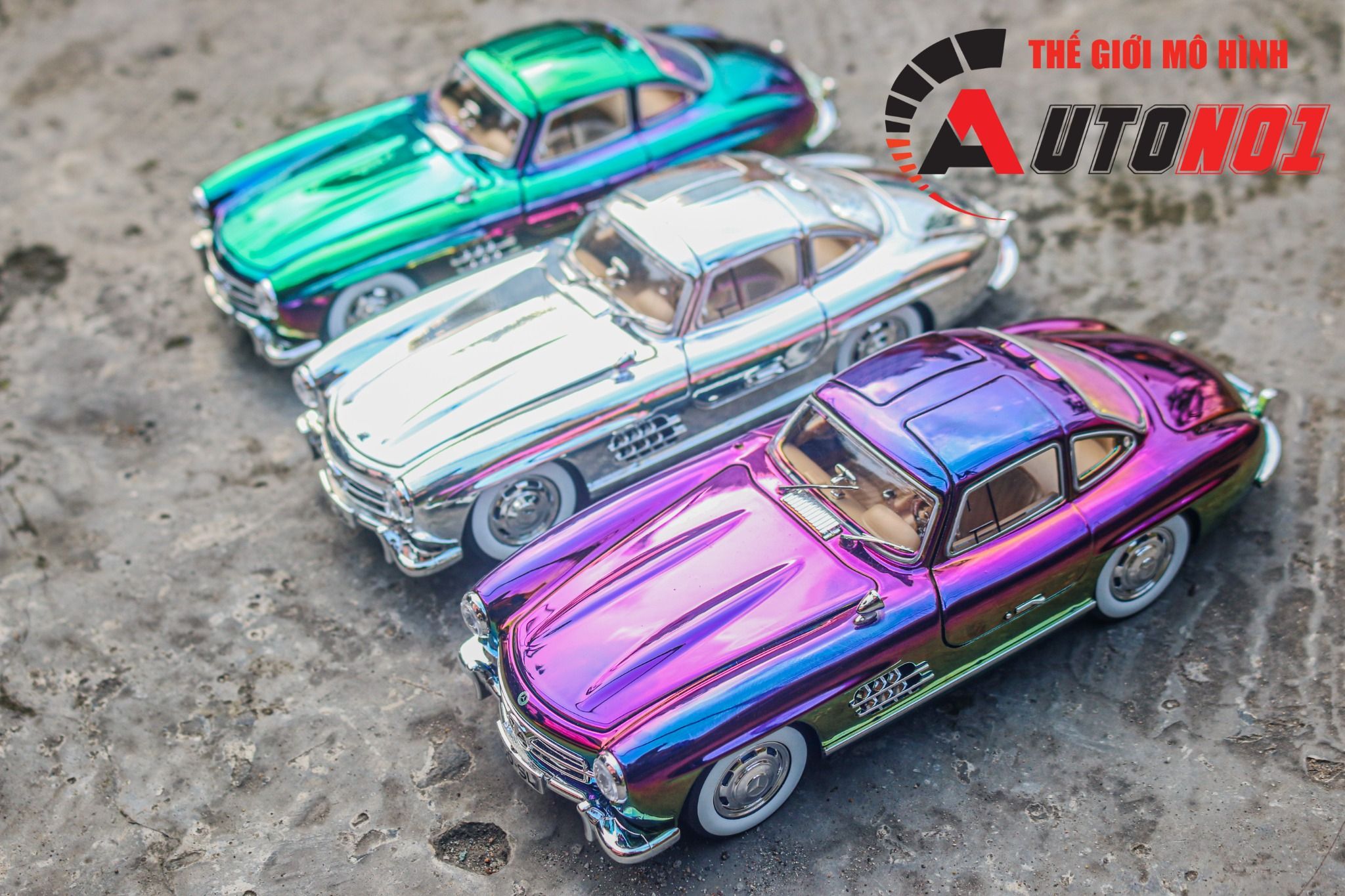 Mô hình xe Mercedes - Benz 300SL full open - có âm thanh - đèn - đánh lái tỉ lệ 1:24 Jinlifiang OT24023