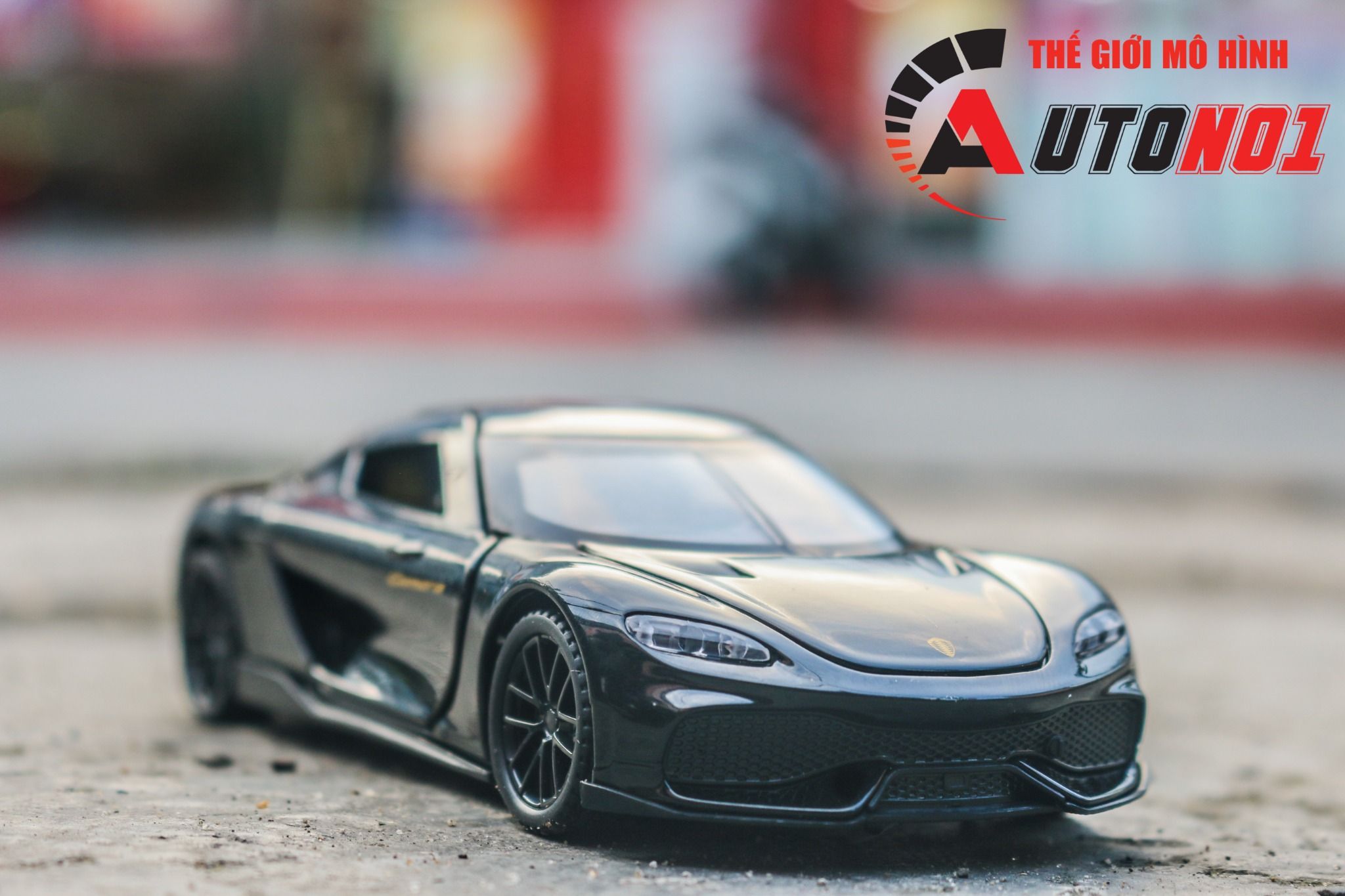 Mô hình xe Koenigsegg Gemera full open - có đèn - âm thanh tỉ lệ 1:32 Alloy Model OT32007