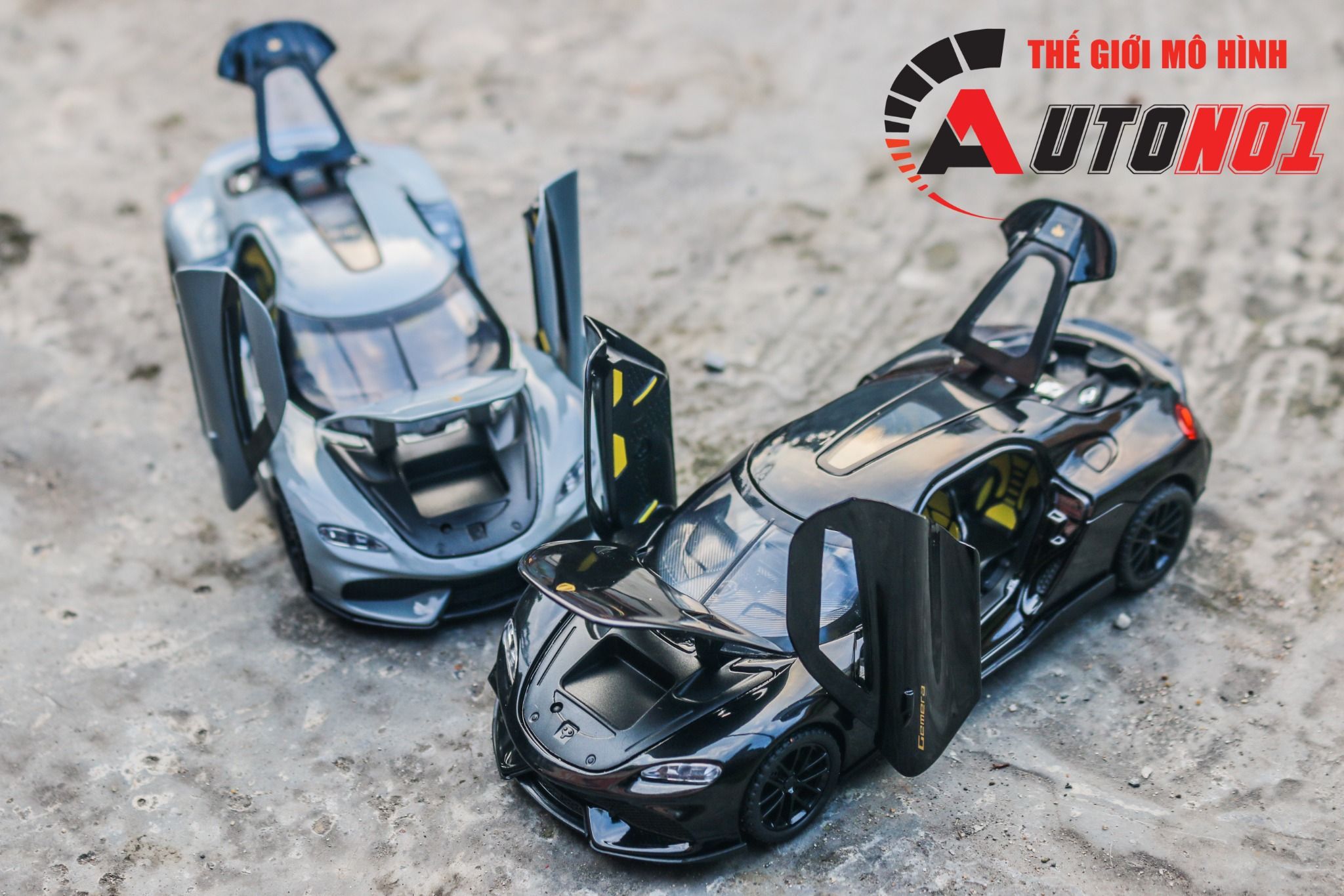 Mô hình xe Koenigsegg Gemera full open - có đèn - âm thanh tỉ lệ 1:32 Alloy Model OT32007
