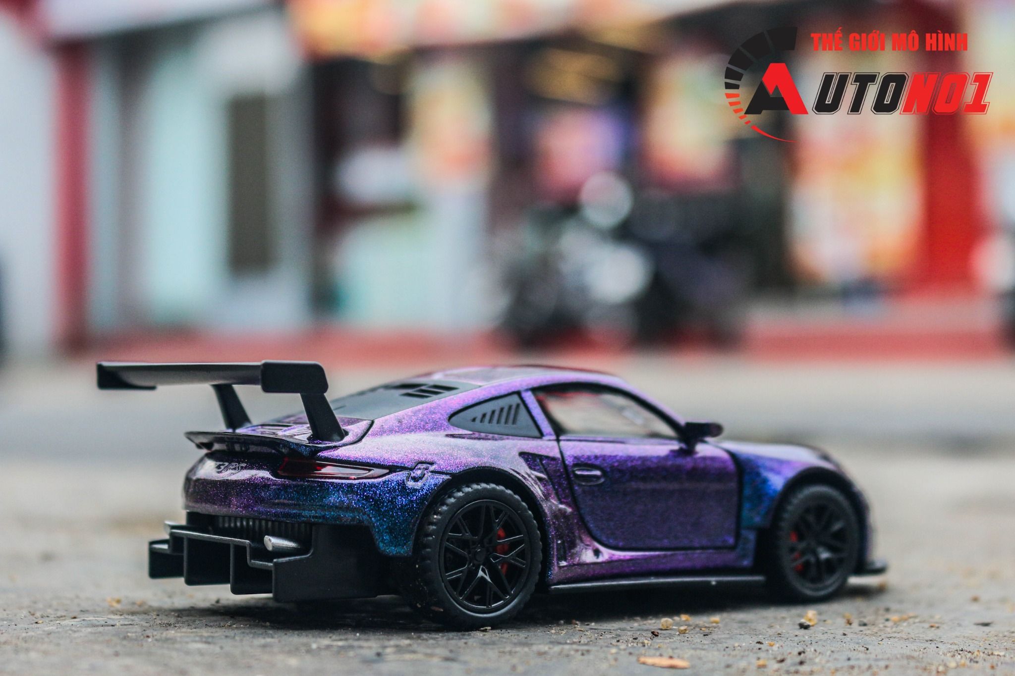 Mô hình xe Porsche GT3 RS full open - có đèn - âm thanh tỉ lệ 1:32 Alloy Model OT32006