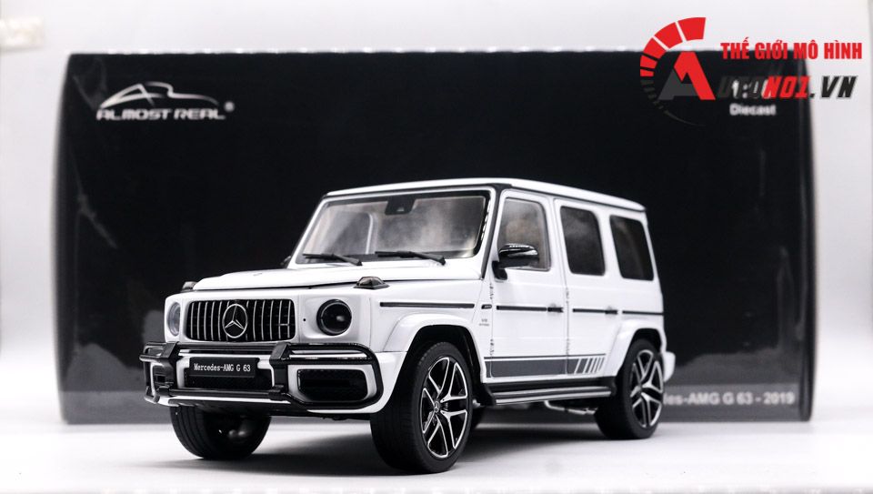  Xe mô hình cao cấp Mercedes-Benz Amg G63 full open tỉ lệ 1:18 Almost Real 8100 