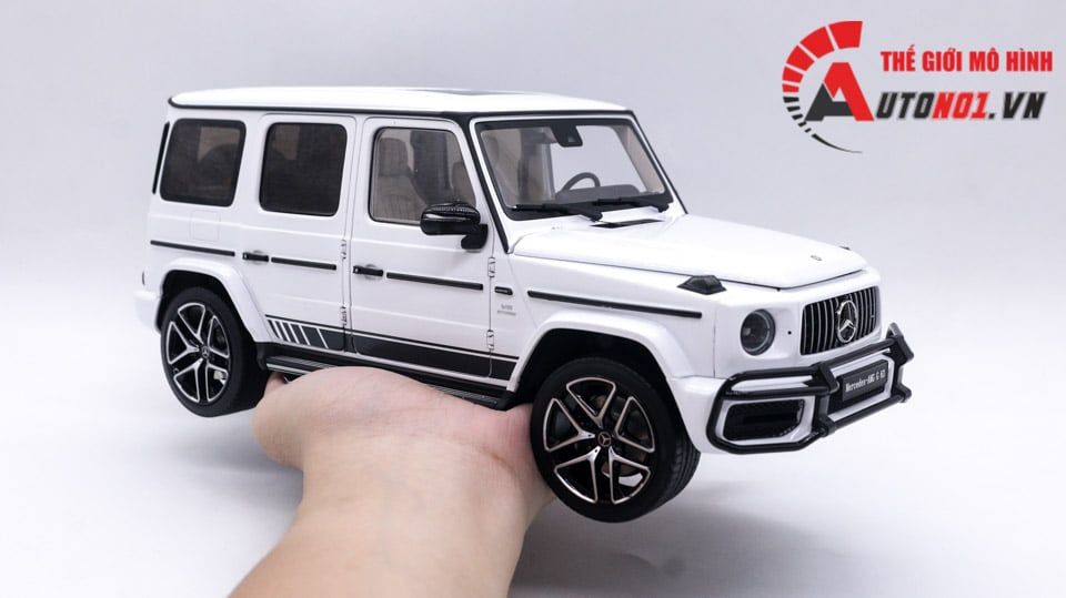  Xe mô hình cao cấp Mercedes-Benz Amg G63 full open tỉ lệ 1:18 Almost Real 8100 