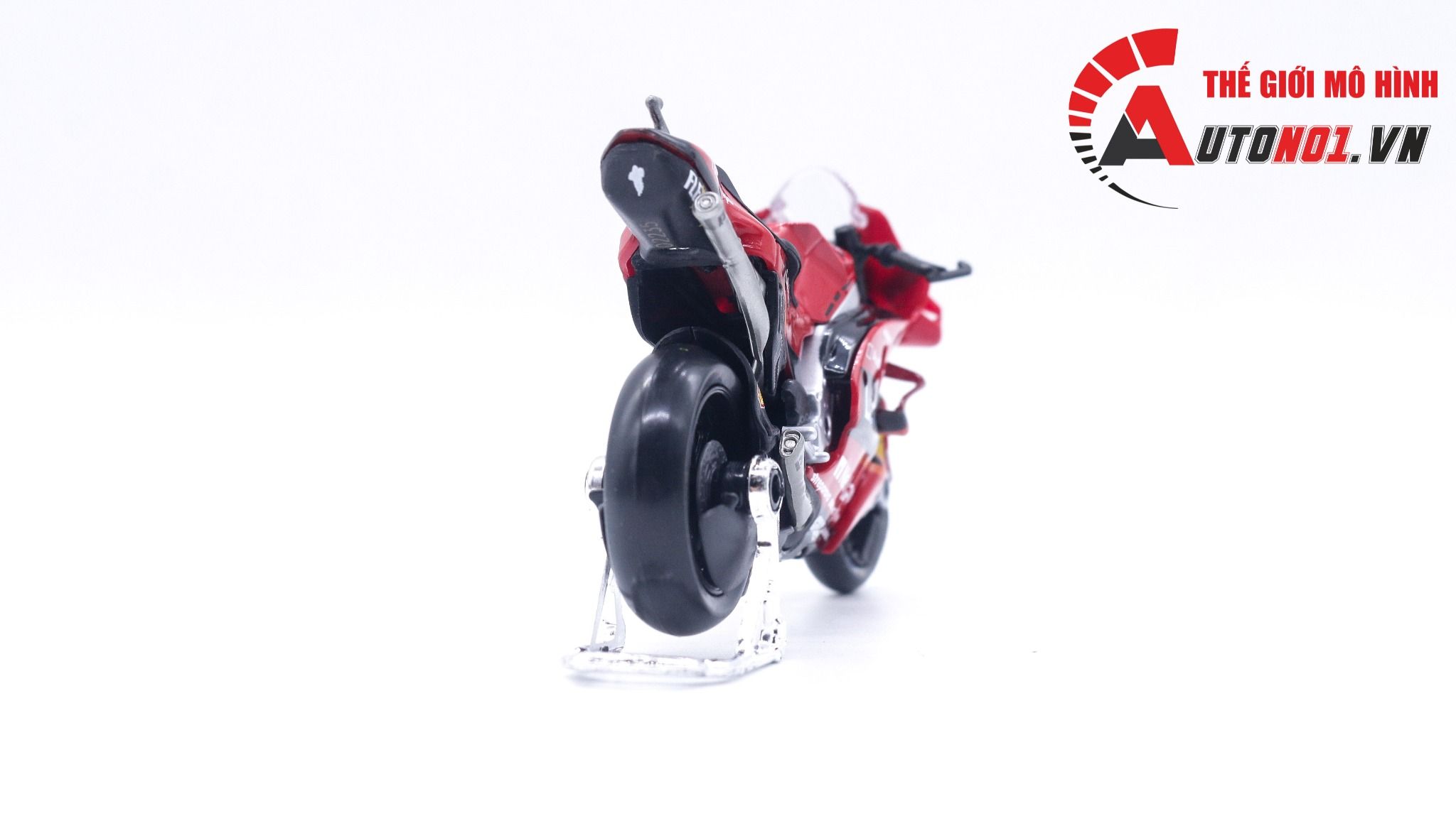 Mô hình xe mô tô GP Ducati Desmoscidici Lenovo Racing 2022 tỉ lệ 1:18 Maisto 8125