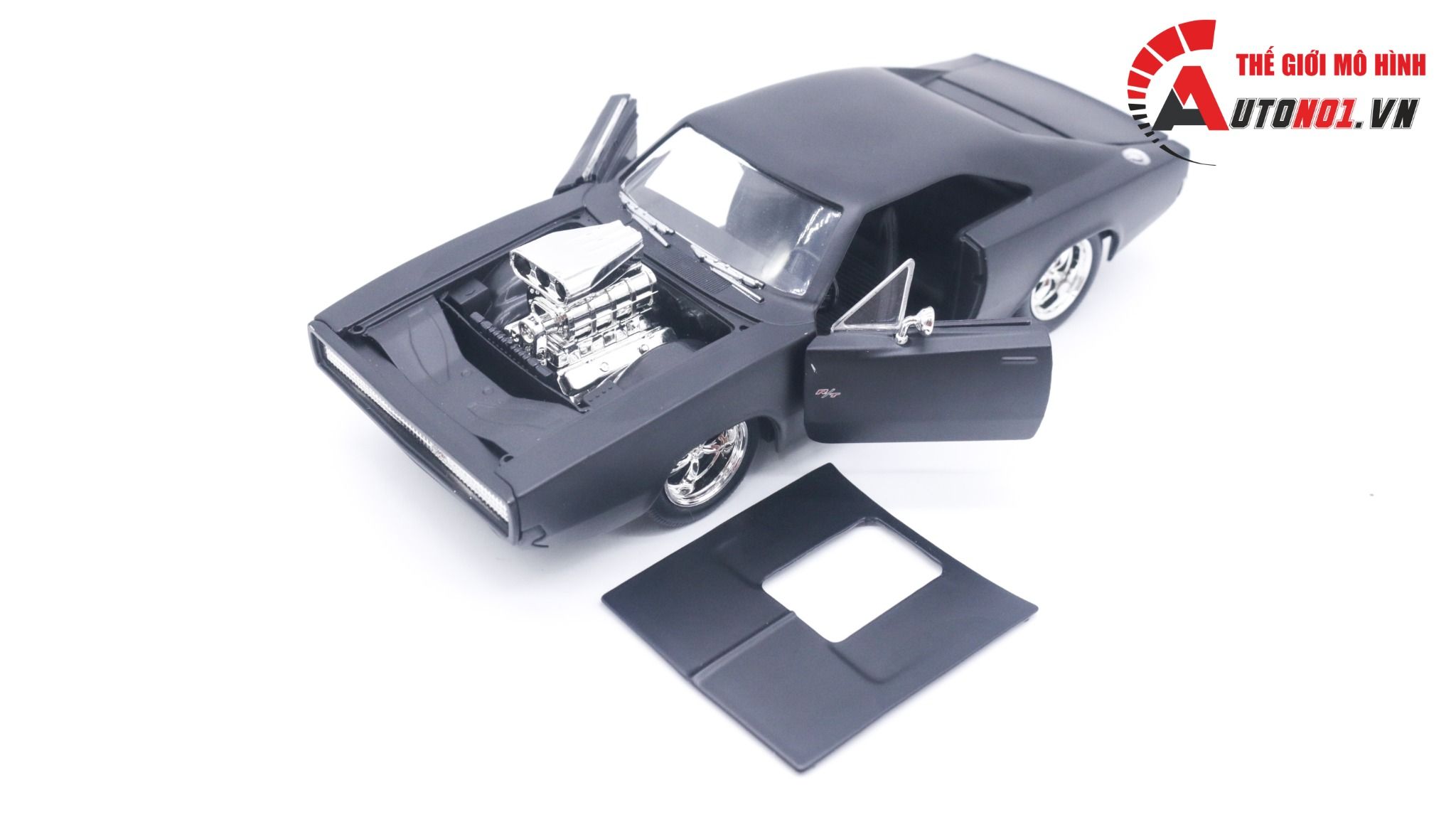 Mô hình xe Fast & Furious FF Dom & 1970 Dodge Charger R/T 1:24 Jada OT088