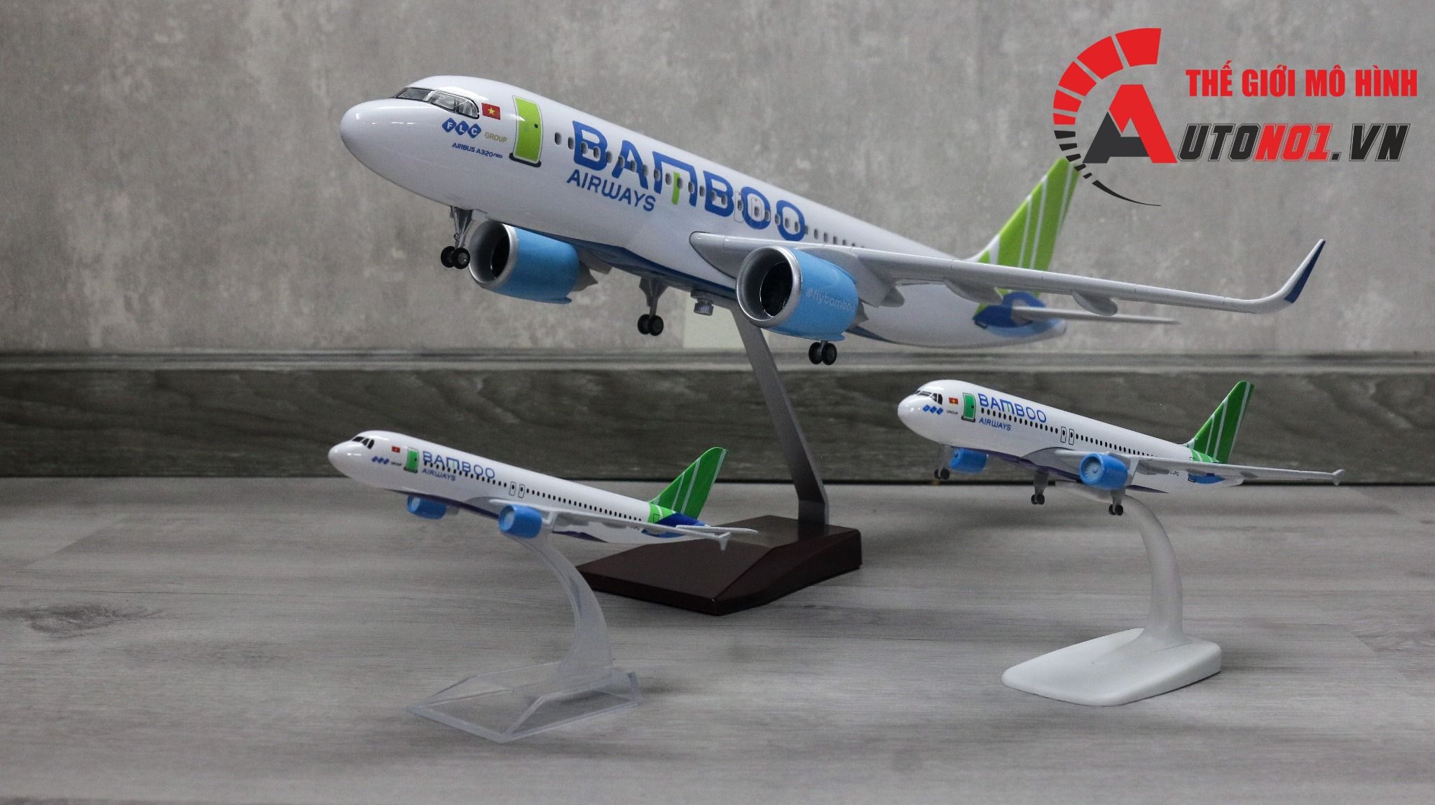  Mô hình máy bay Bamboo Airlines Air Airbus A320 47cm 1:130 có đèn led tự động theo tiếng vỗ tay hoặc chạm MB47004 