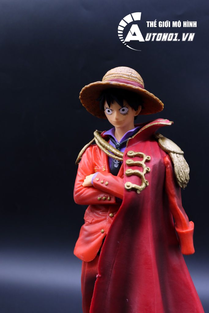 MÔ HÌNH NHÂN VẬT ONEPEICE LUFFY ÁO CHOÀNG 26CM