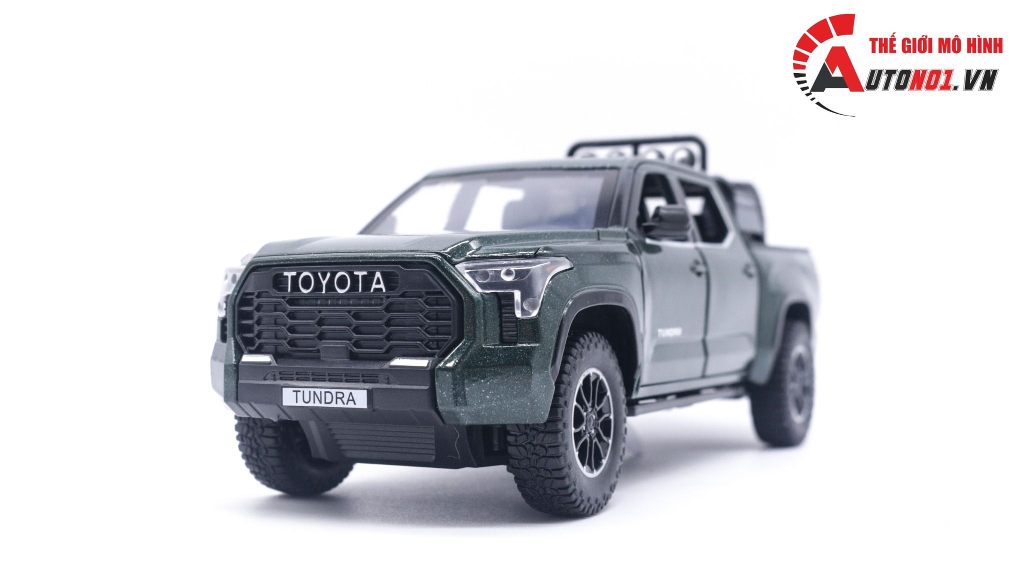 Mô hình xe bán tải Toyota Tundra TRD 4x4 1:24 Henteng model OT157