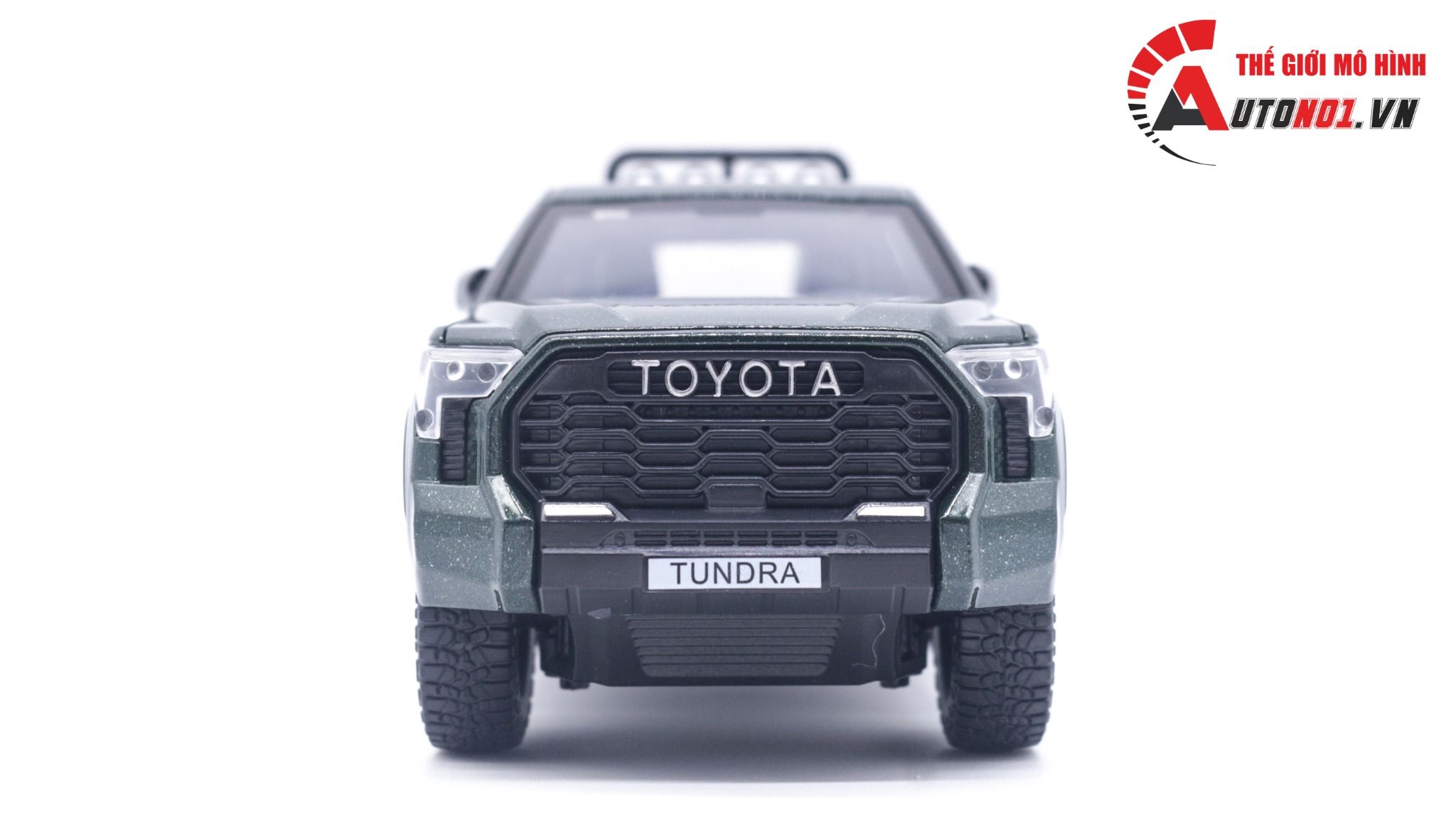 Mô hình xe bán tải Toyota Tundra TRD 4x4 1:24 Henteng model OT157