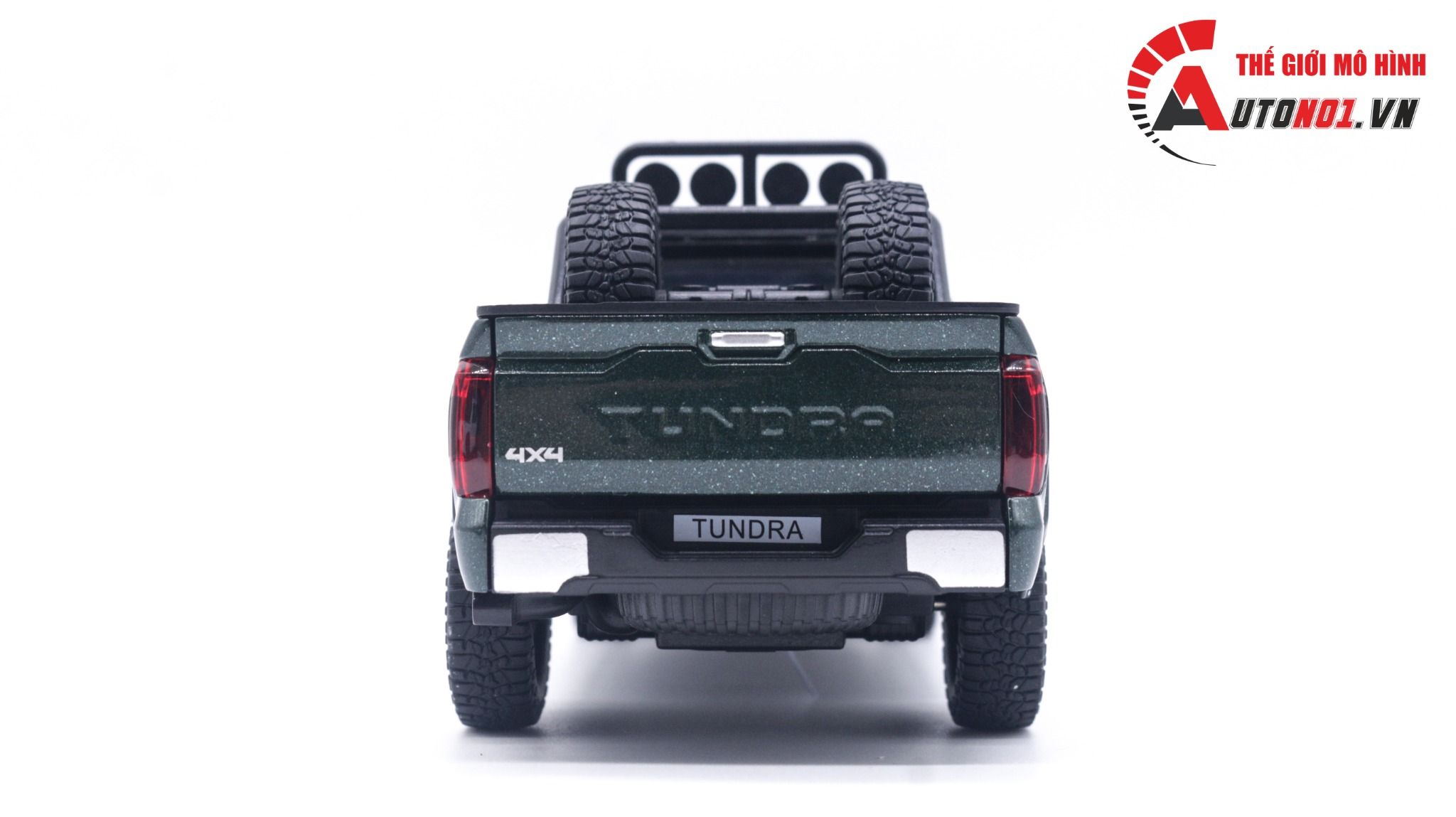 Mô hình xe bán tải Toyota Tundra TRD 4x4 1:24 Henteng model OT157