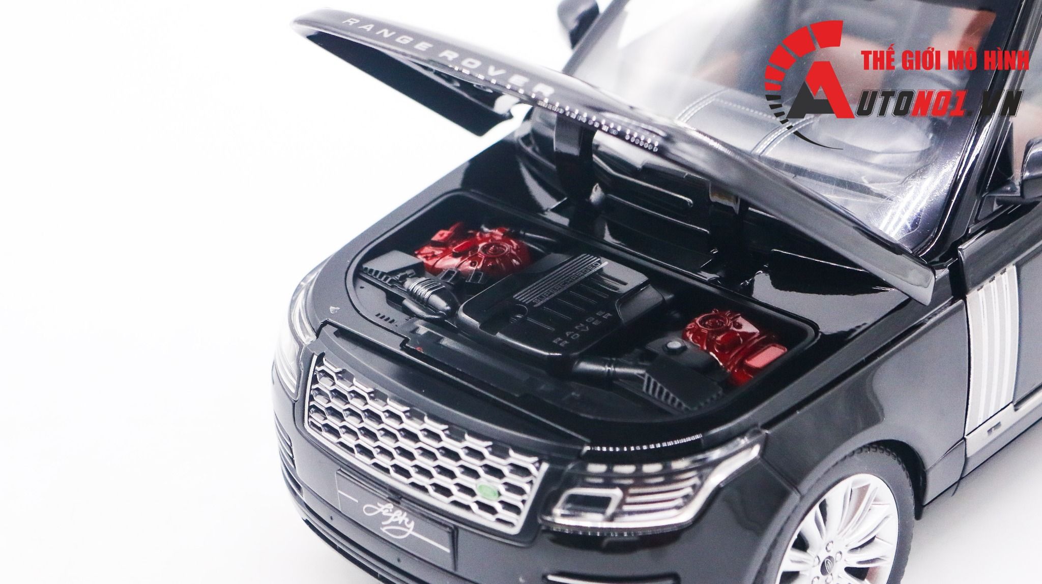 Mô hình xe Land Rover Range Rover SV Autobiography 2022 tỉ lệ 1:18 BMB 18001C 8120