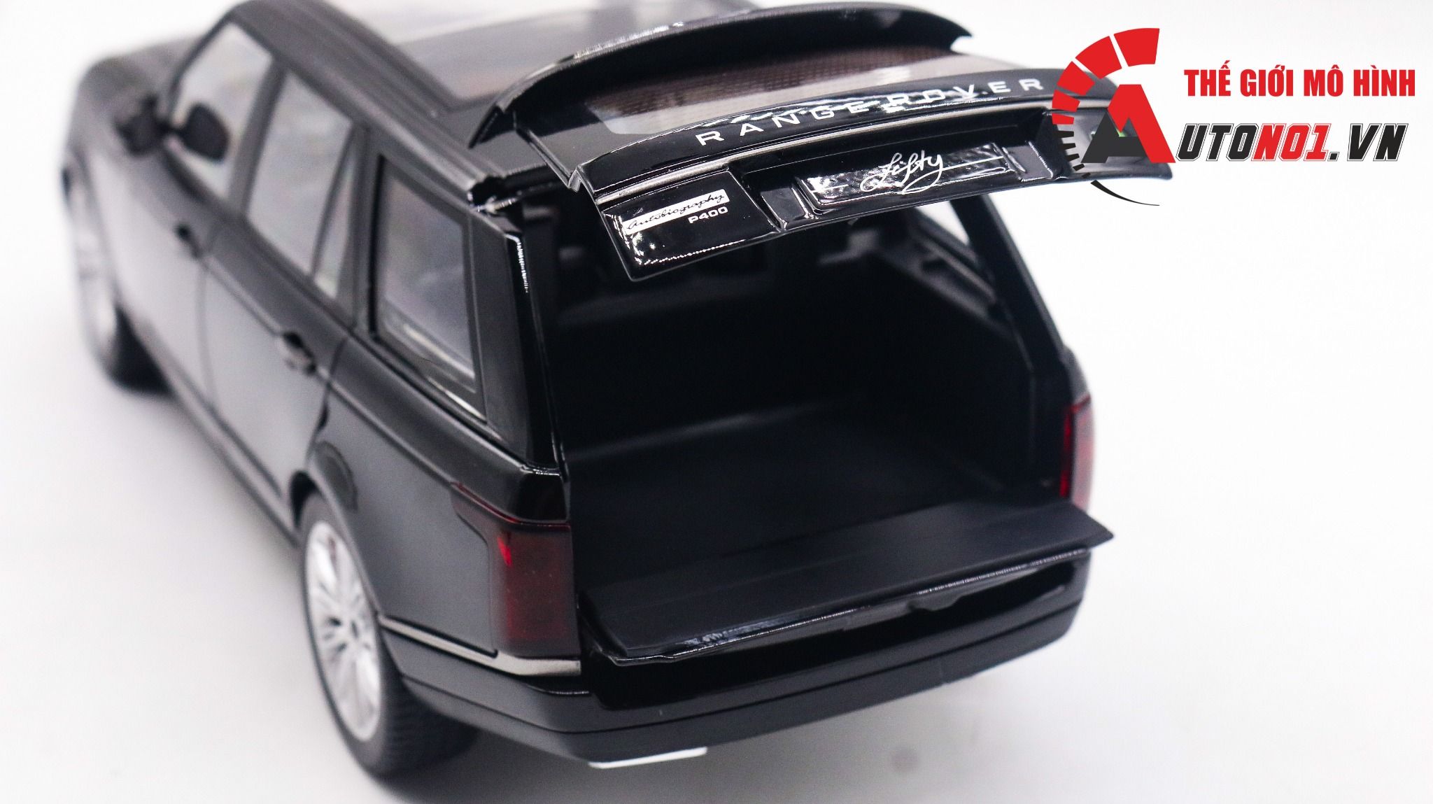  Mô hình xe Land Rover Range Rover SV Autobiography 2022 tỉ lệ 1:18 BMB 18001C 8120 