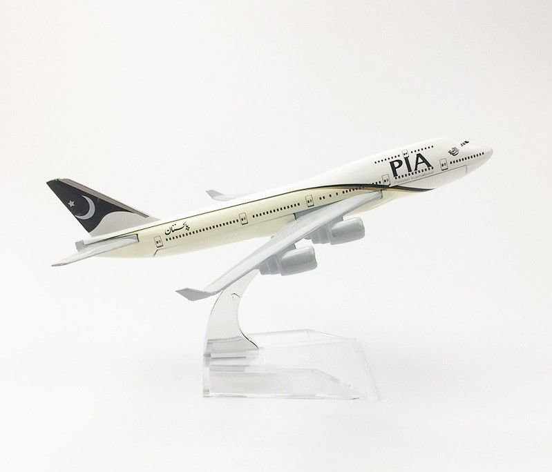 Mô hình máy bay Pakistan PIA Boeing B747 16cm MB16004