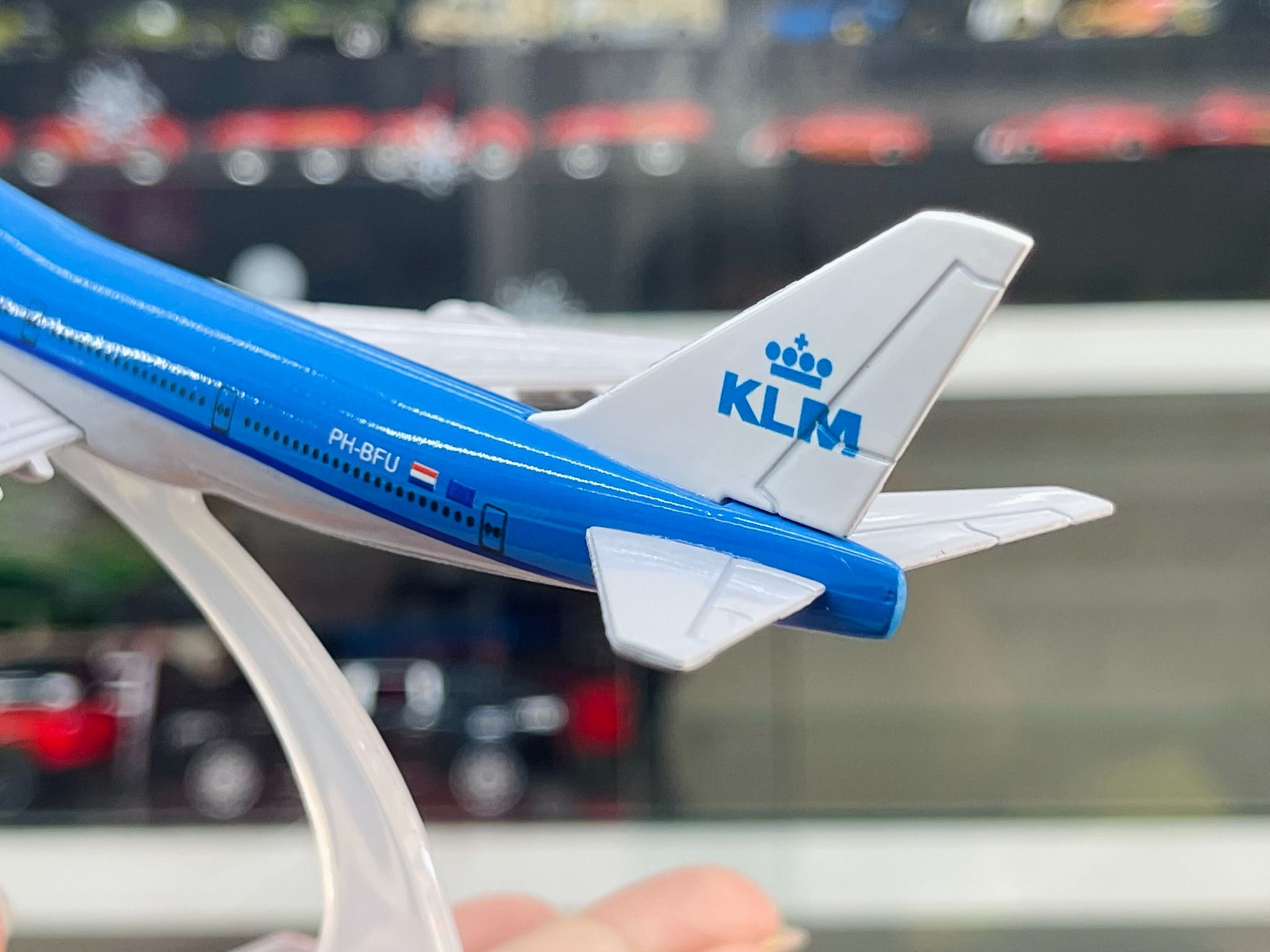 Mô hình máy bay Klm Royal Dutch Airlines Boeing B747 16cm MB16011
