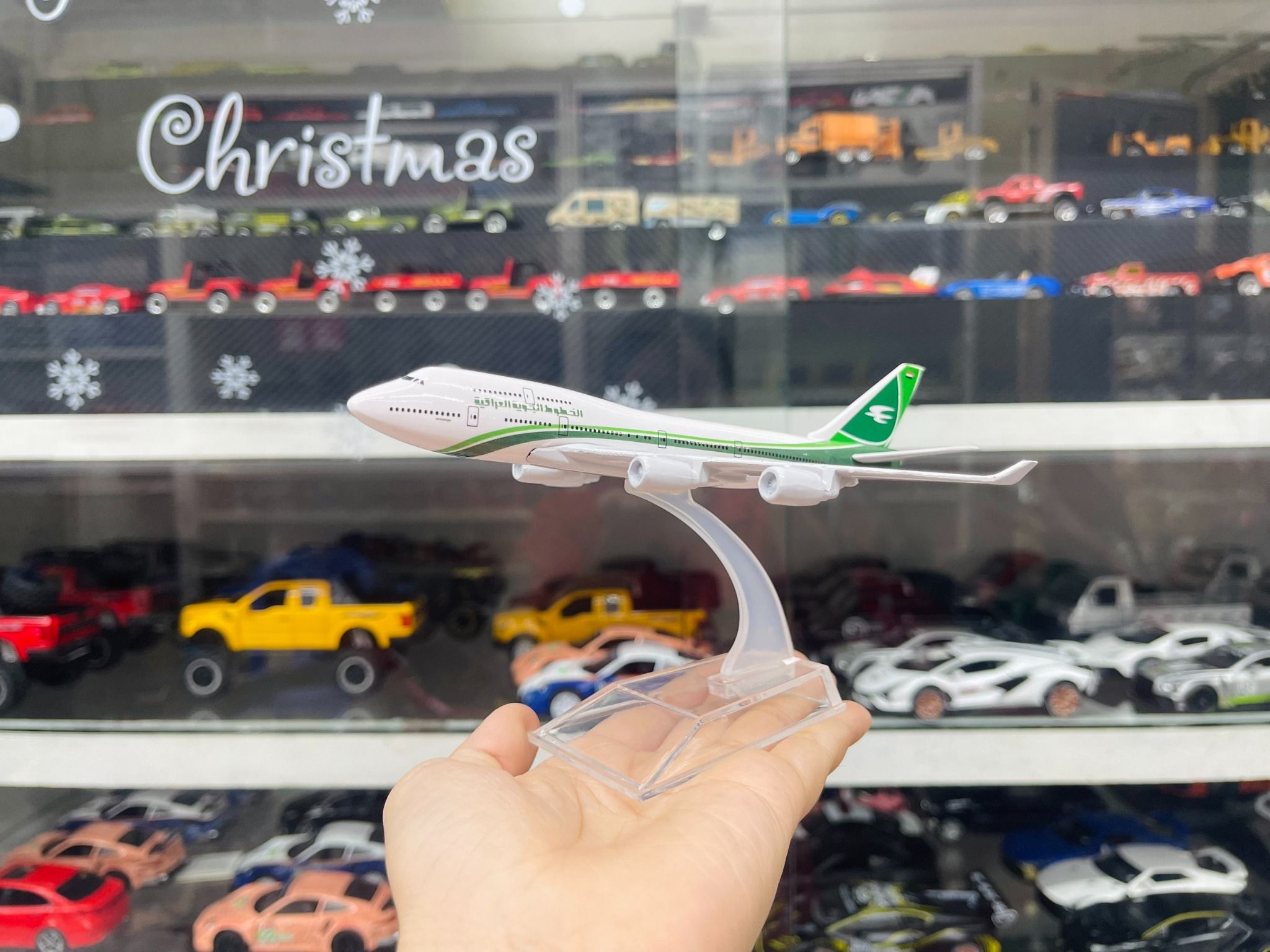 Mô hình máy bay Iraqi Airways Boeing B747 16cm MB16027