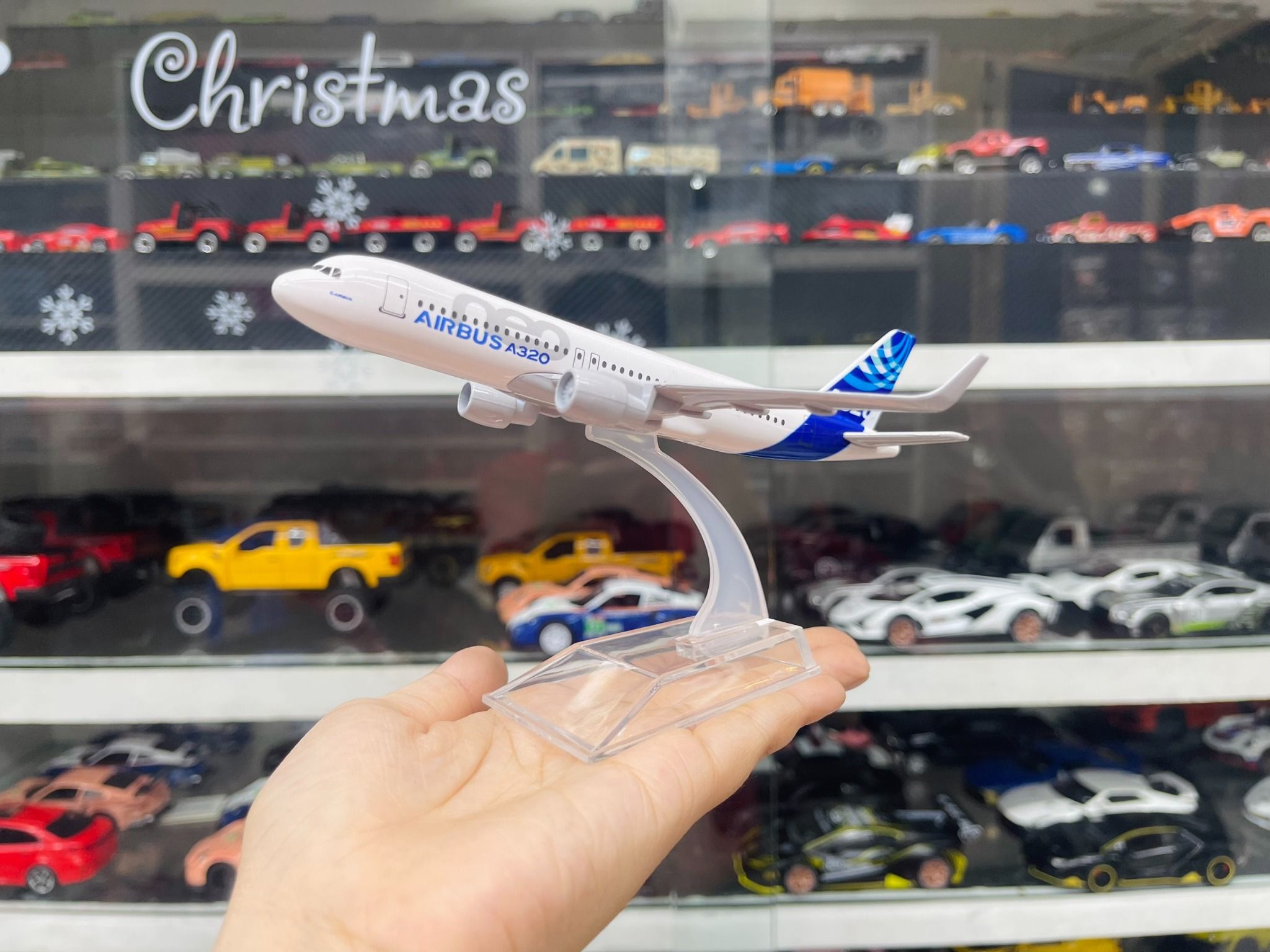 Mô hình máy bay USA Airbus A320 Neo 16cm MB16137