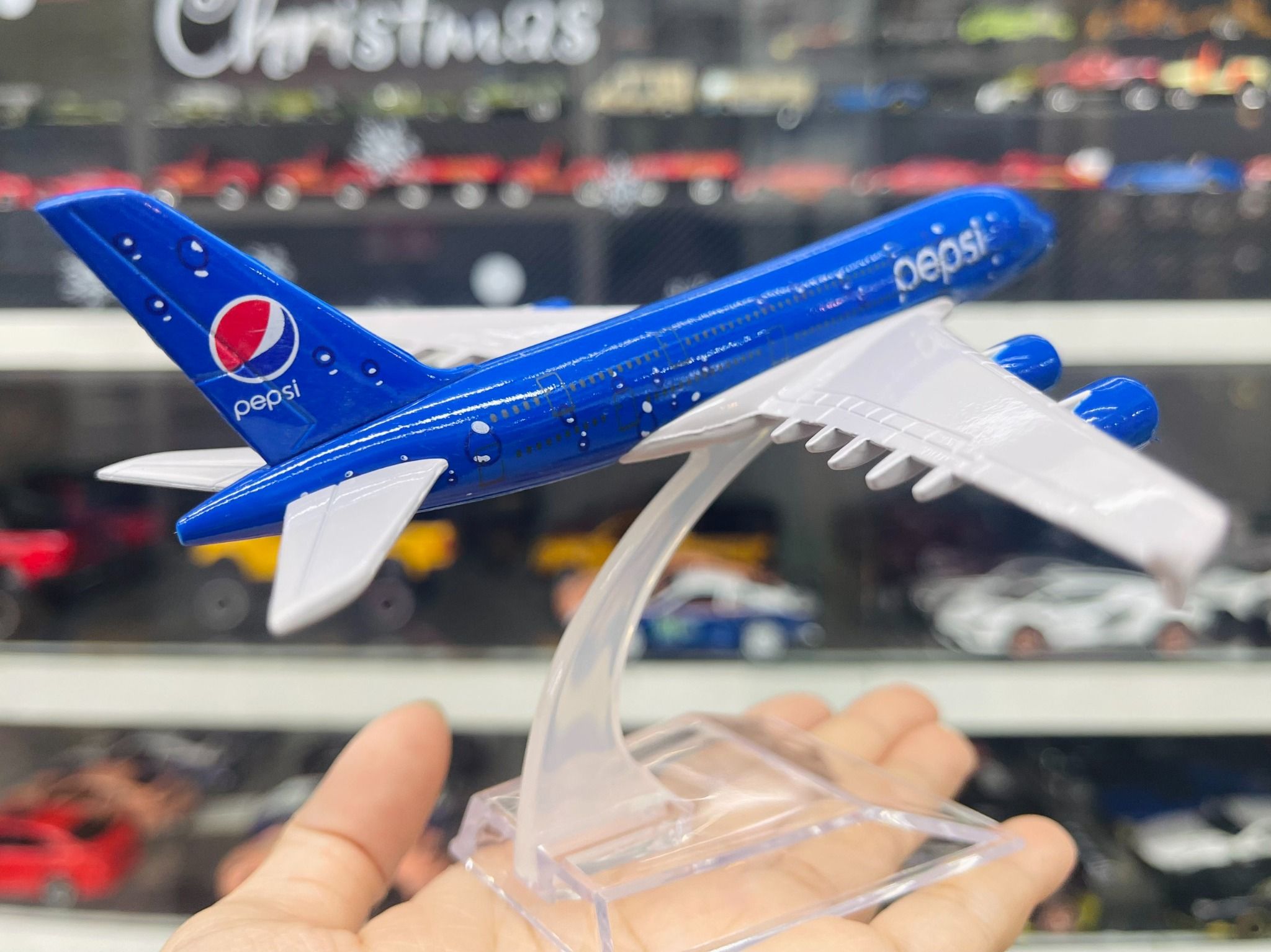 Mô hình máy bay Pepsi Air Airbus A380 kích thước 16cm MB16186